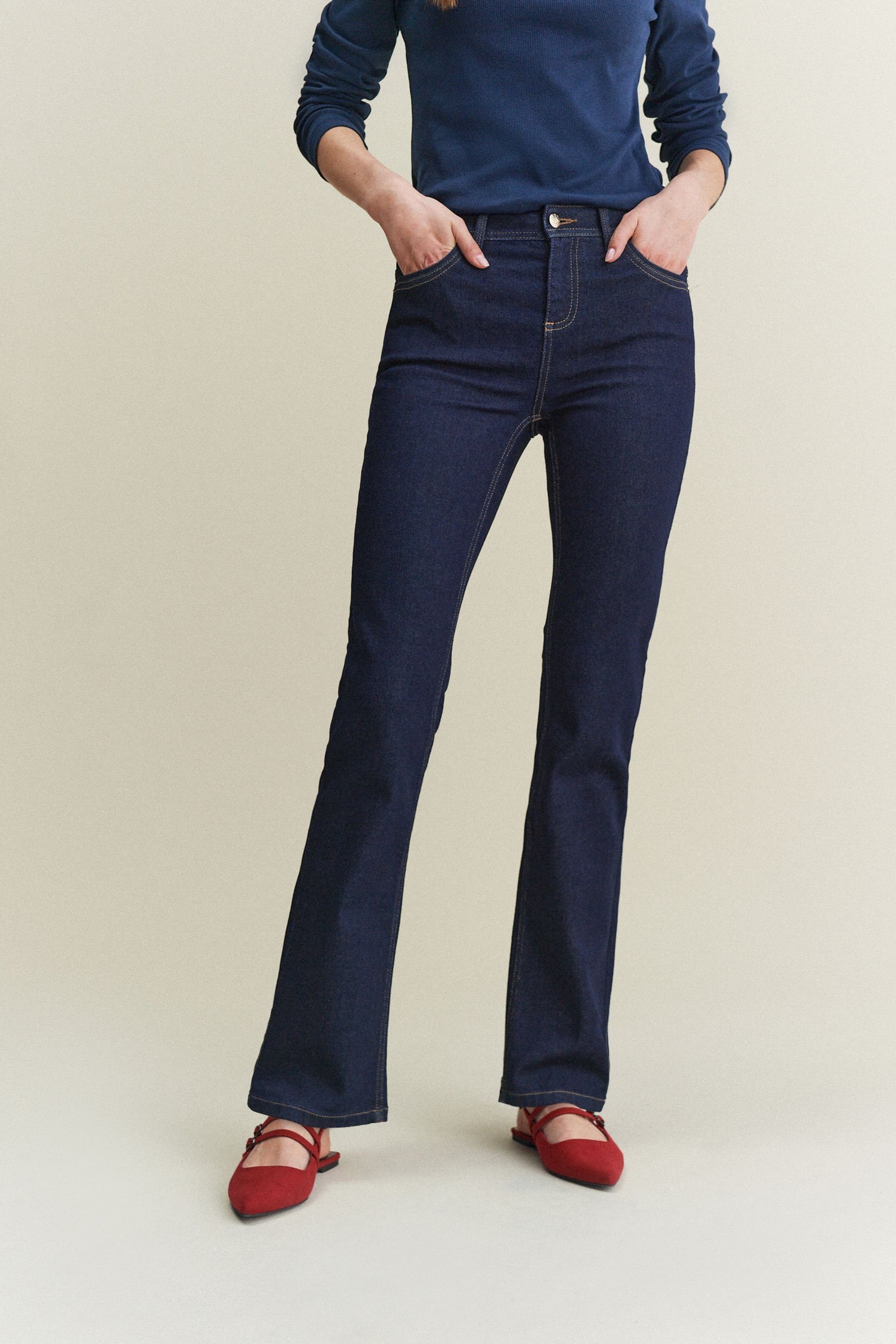Next Bootcut-Jeans Superweiche Bootcut-Jeans (1-tlg)