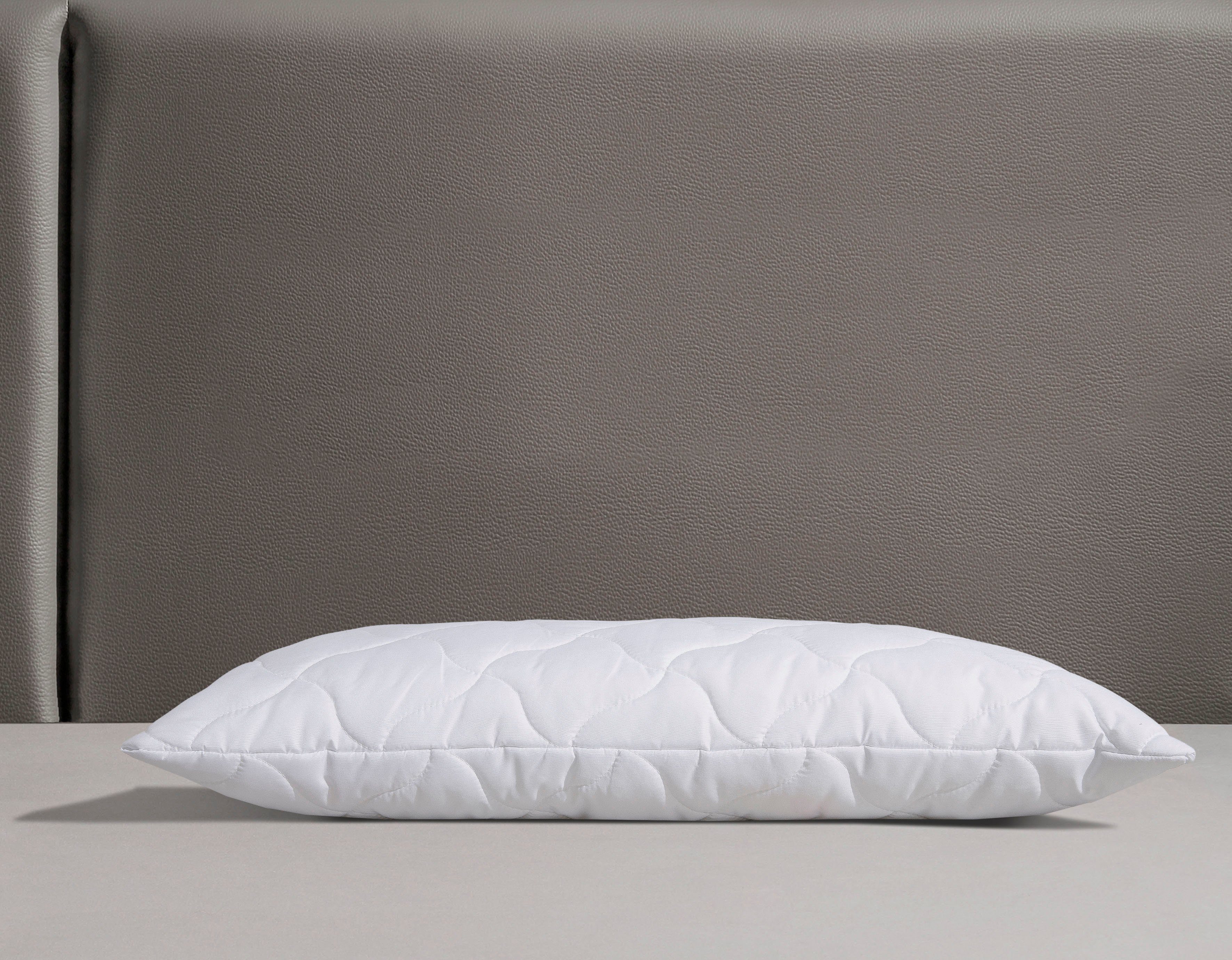 OTTO home Microfaserkissen Fantasy Kopfkissen 40x80 oder 80x80 cm, Made in Germany, Füllung: 100% ökologisches, klimaregulierendes Polyester, Bezug: Polyester, Microfaser oder Baumwolle (ECO), Bauchschläfer, Rückenschläfer, Seitenschläfer, Bezug Polyester oder recyceltem Polyester oder Baumwolle (ECO)