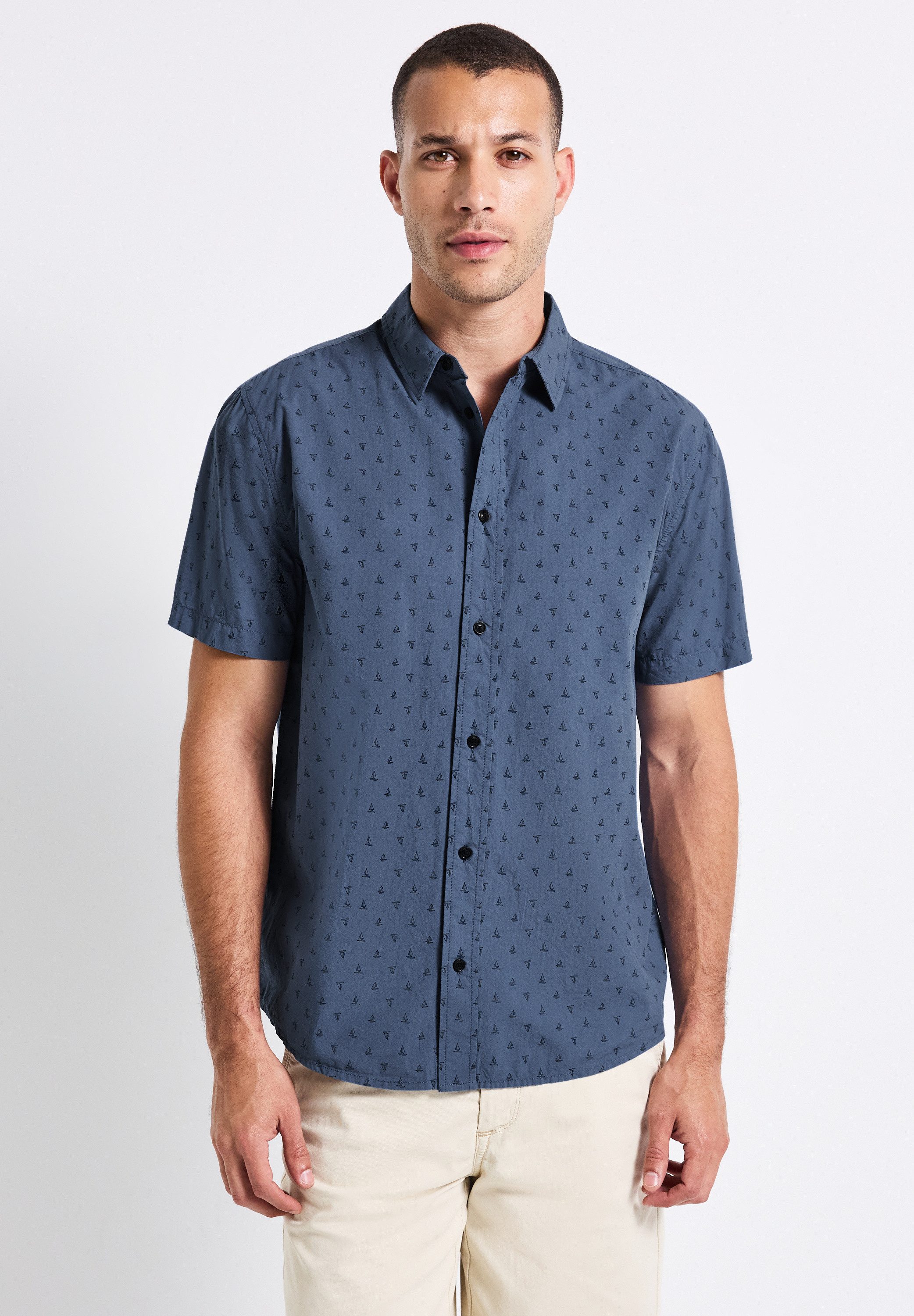 STREET ONE MEN Kurzarmhemd mit Knopfleiste