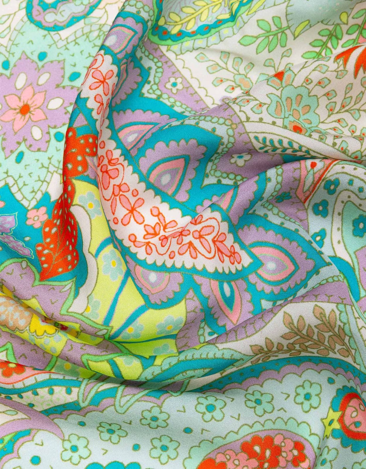 Oilily Modetuch Atriangle Scarf