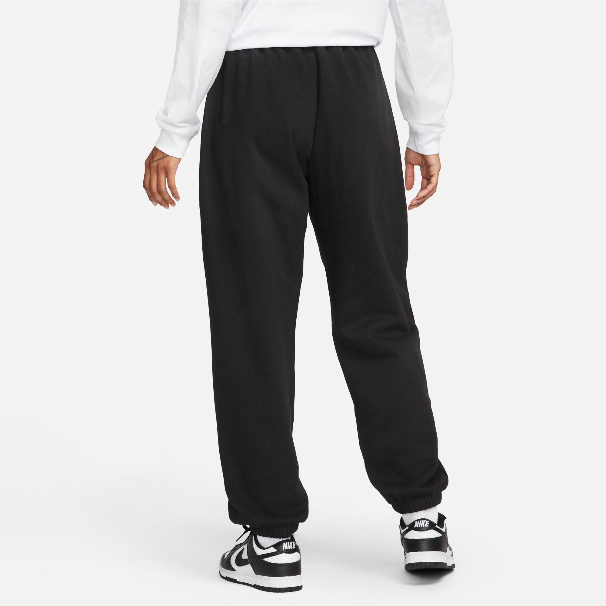 Women's BLACK/WHITE Jogginghose Mid-Rise Pants Fleece Club Nike Sportswear