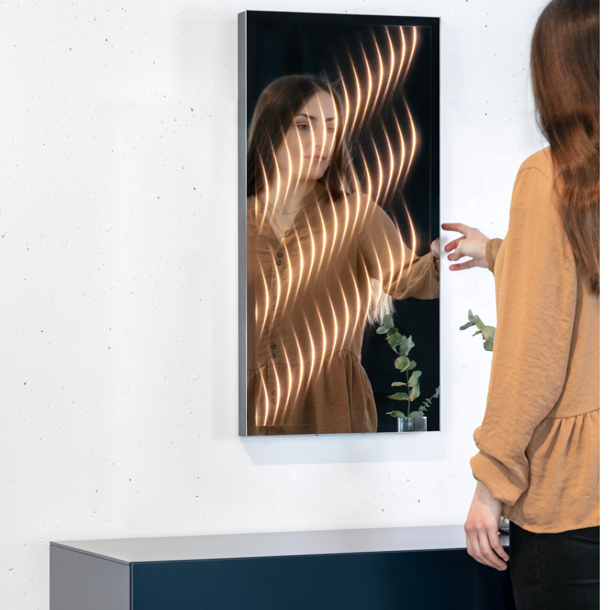 ETTLINLUX Wandspiegel Ambiloom® Wandspiegel Mirror dekorativer Beleuchtung mit 800