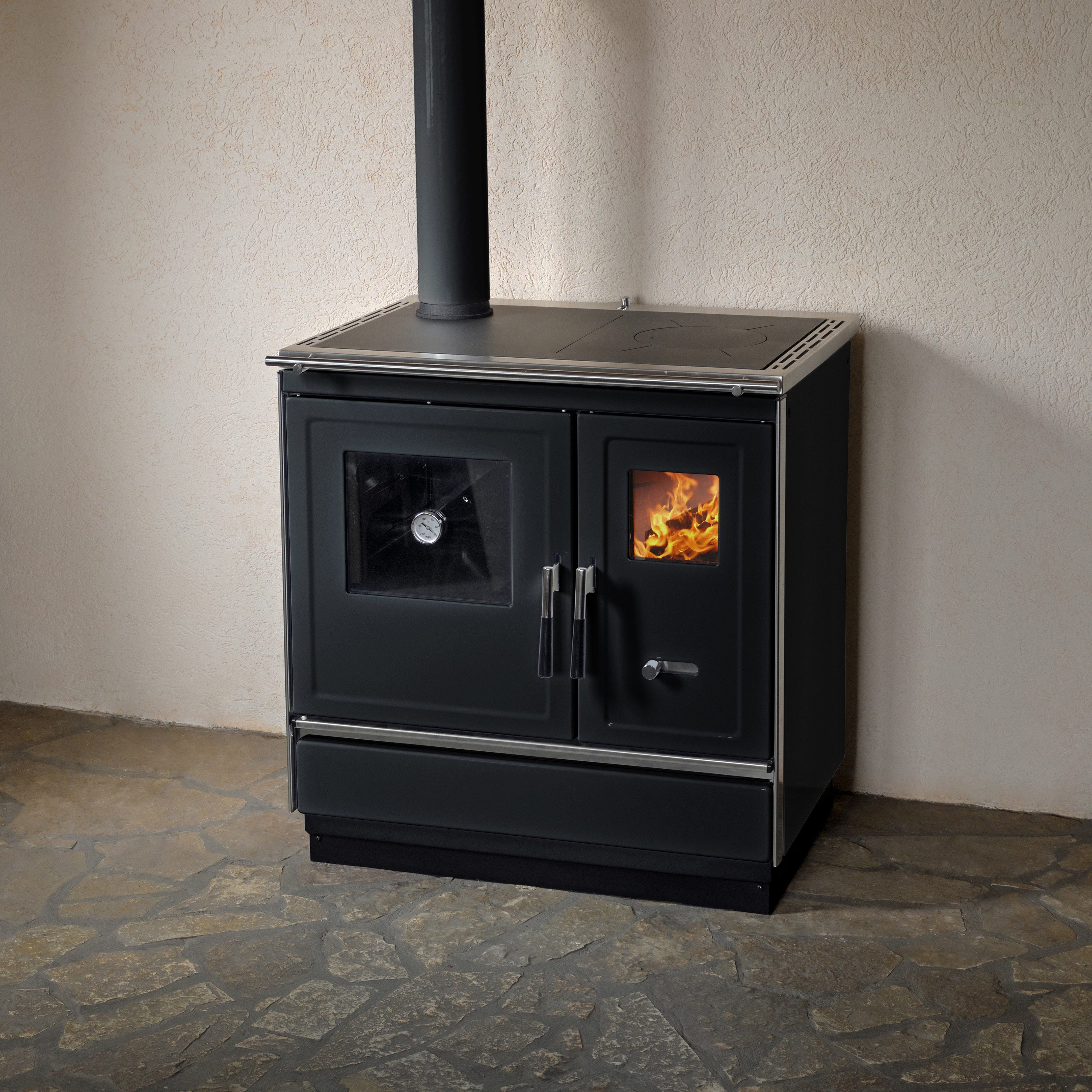 Haas + Sohn Festbrennstoffherd HERD HSH 81 schwarz links, Stahlkochplatte