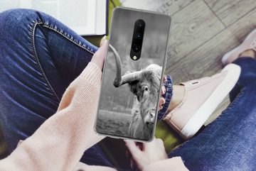 MuchoWow Handyhülle Schottischer Highlander - Kuhkopf - Landschaft - Natur - Kuh, Phone Case, Handyhülle OnePlus 7 Pro, Silikon, Schutzhülle