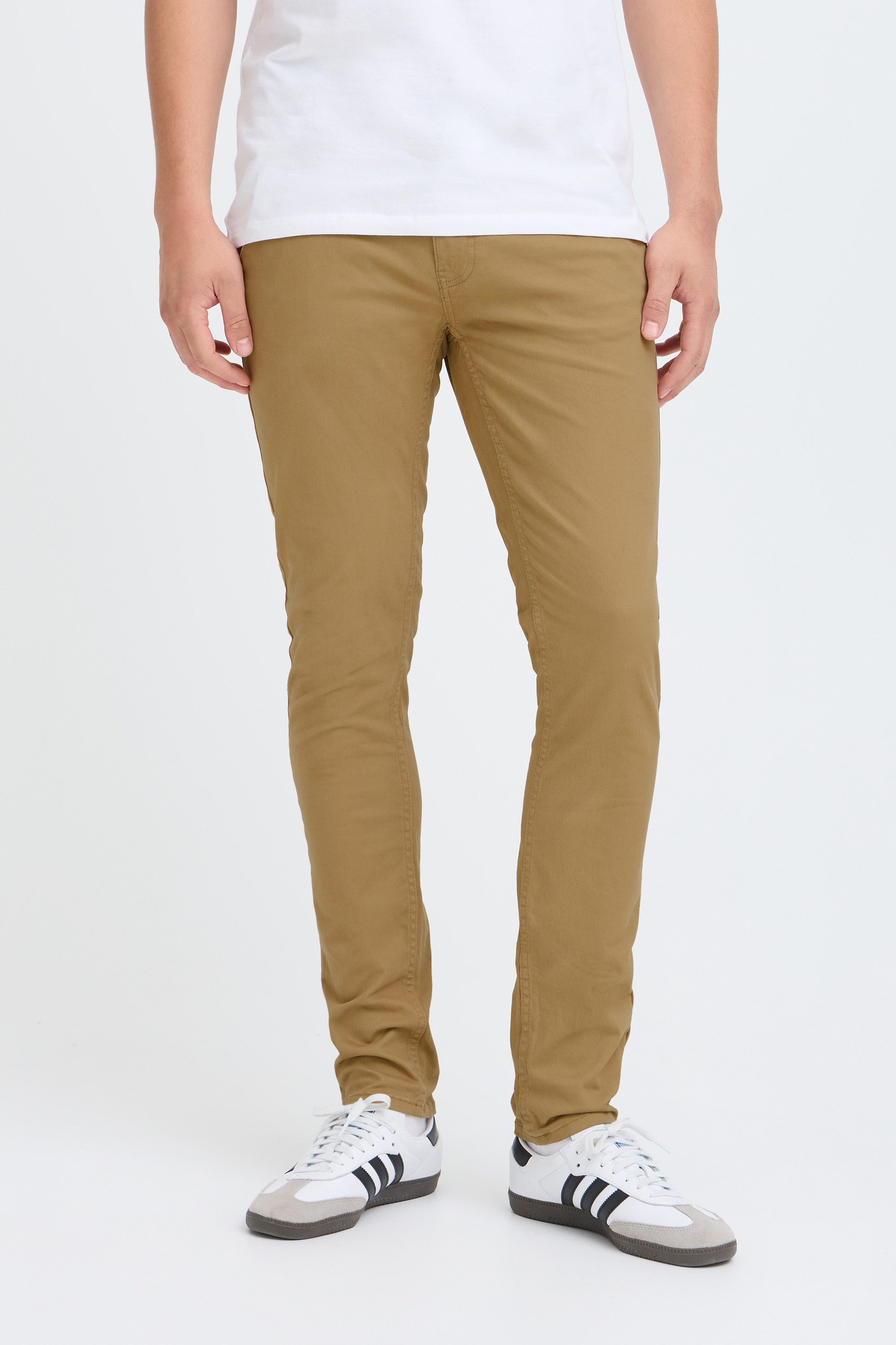 Blend Chinohose BHNatan Stoffhose mit normalem Bund und schmalem Beinen - Slim Fit