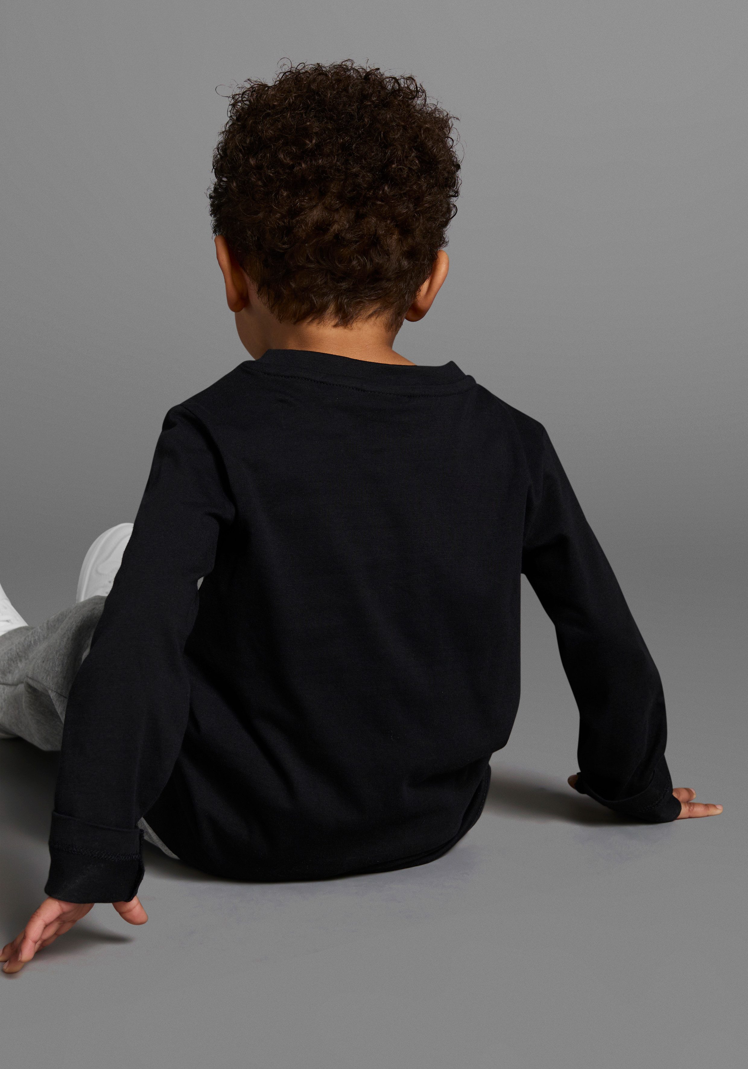 KIDSWORLD Langarmshirt GREEN DINO langärmlig, mit trendigem Druck, Rundhalsausschnitt, aus Baumwolle