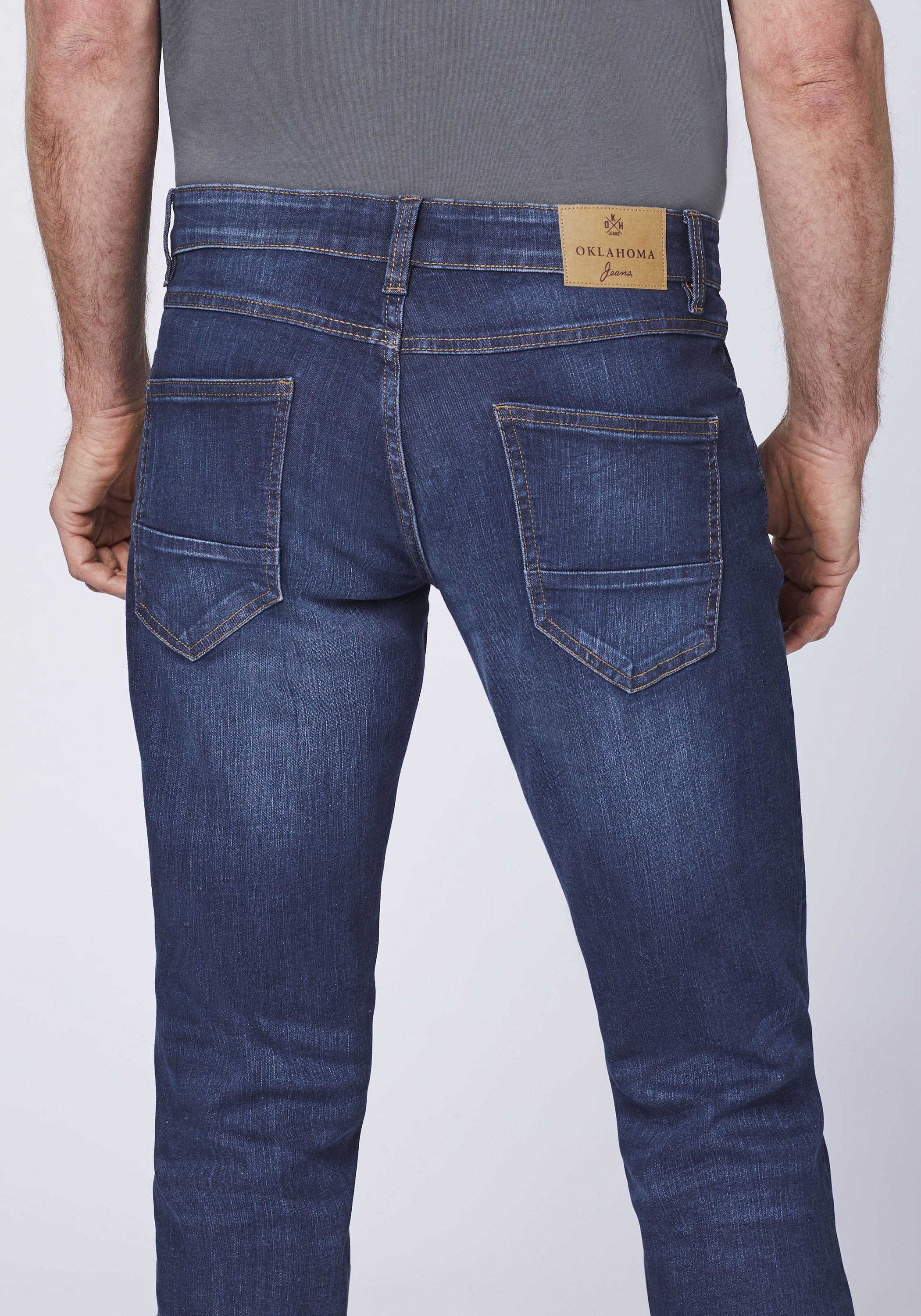 Oklahoma Jeans Slim-fit-Jeans weichem Denim aus