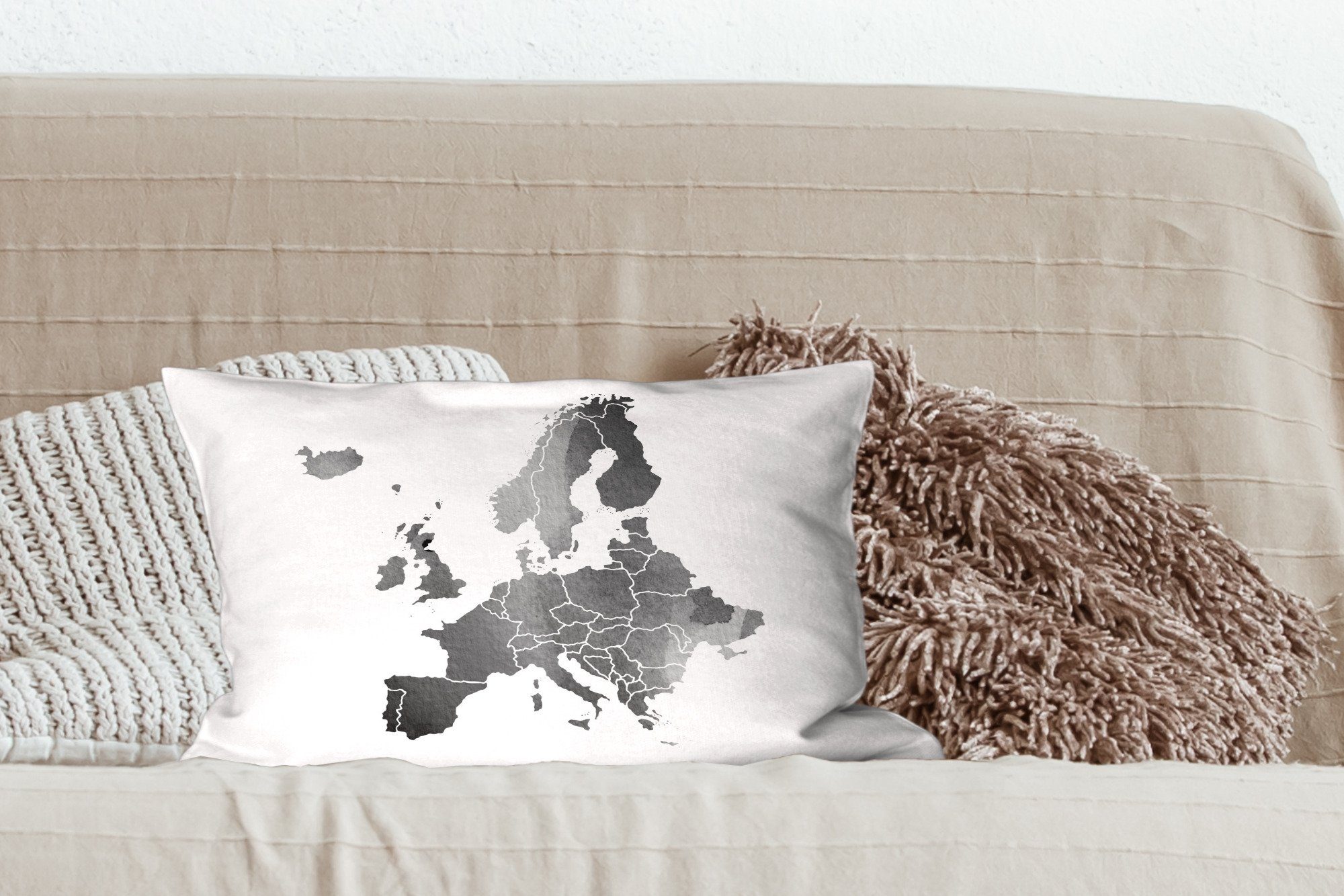 Dekokissen weiß, Europa-Karte Schlafzimmer MuchoWow in Wohzimmer Aquarell schwarz Zierkissen, Füllung, Dekokissen Dekoration, - mit und