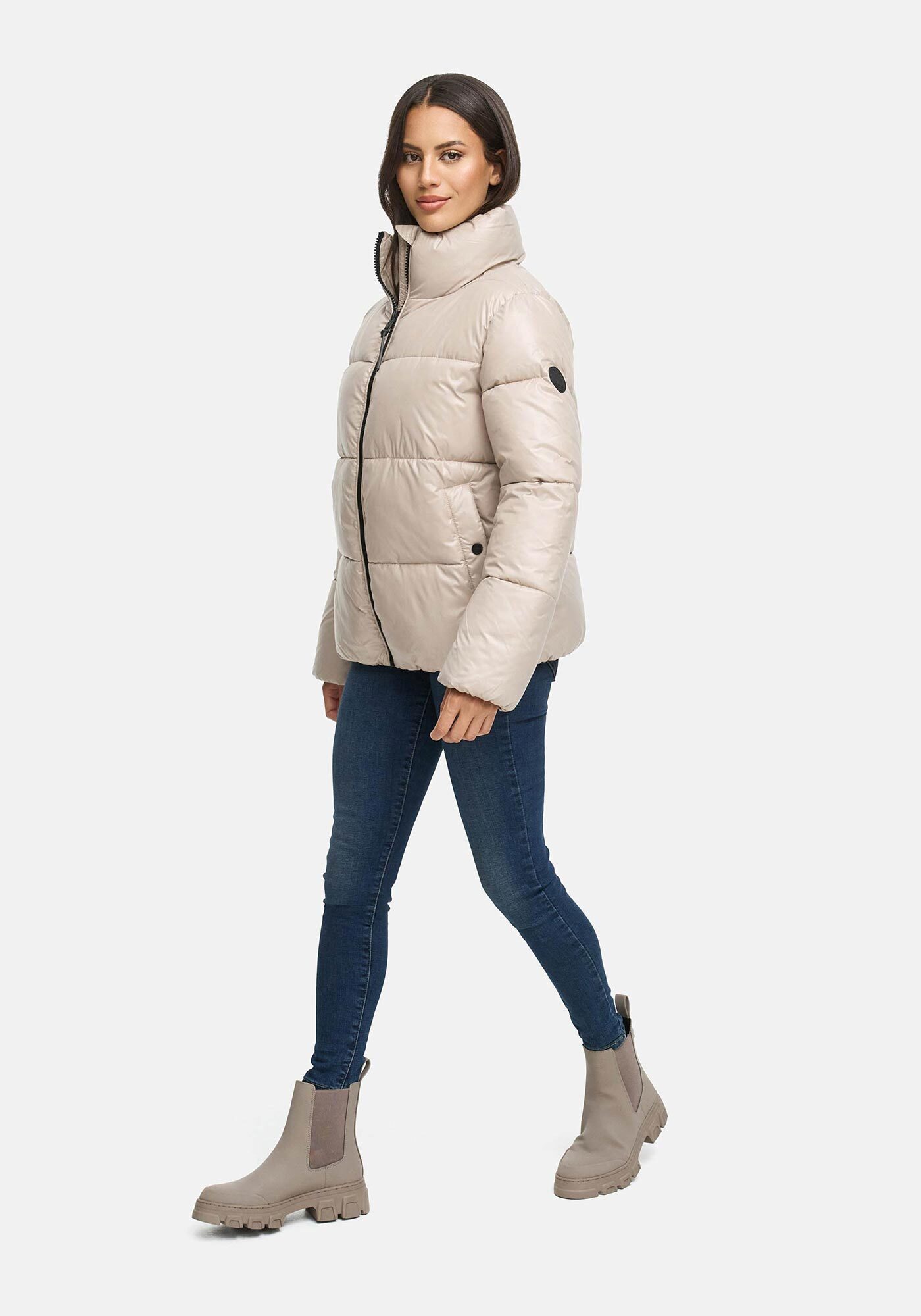 Marikoo Winterjacke Hazalee mit leicht gläzendem günstig online kaufen