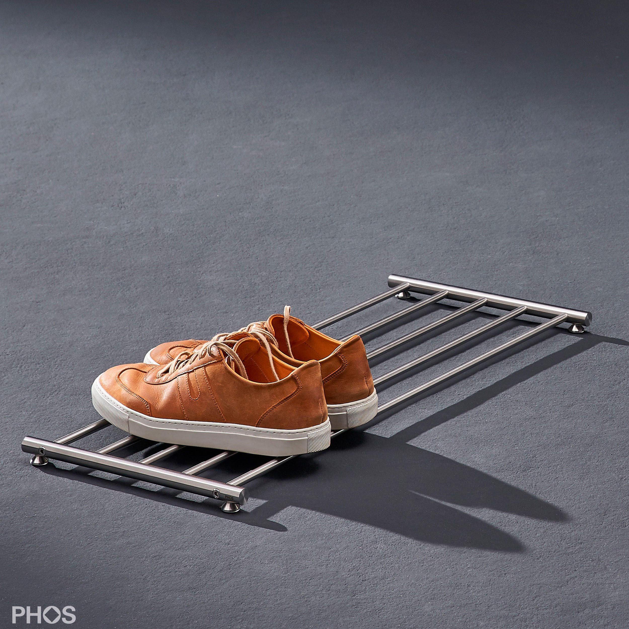 PHOS Design Schuhregal Schuhablage, Edelstahl matt geschliffen, Schuhrost, Edelstahl Vollmaterial