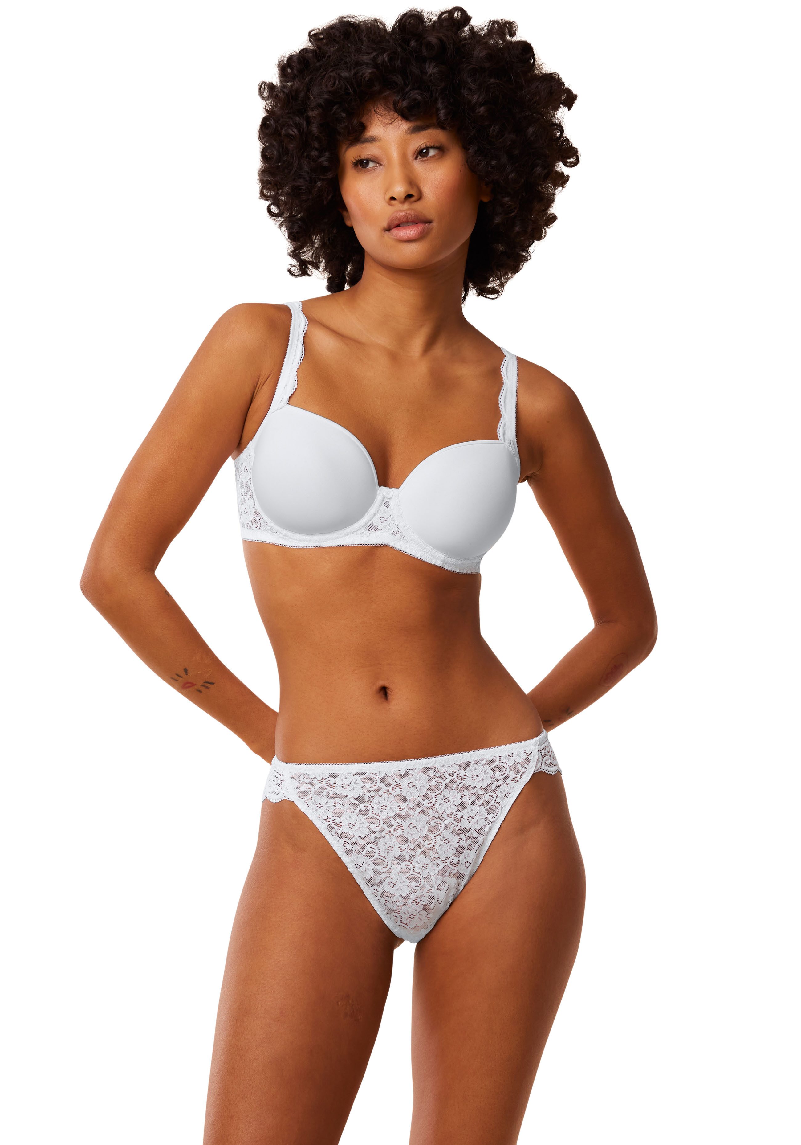 Triumph T-Shirt-BH Amourette Stretch-Spitze, glatte Cups, atmungsaktiv, leicht, feminin