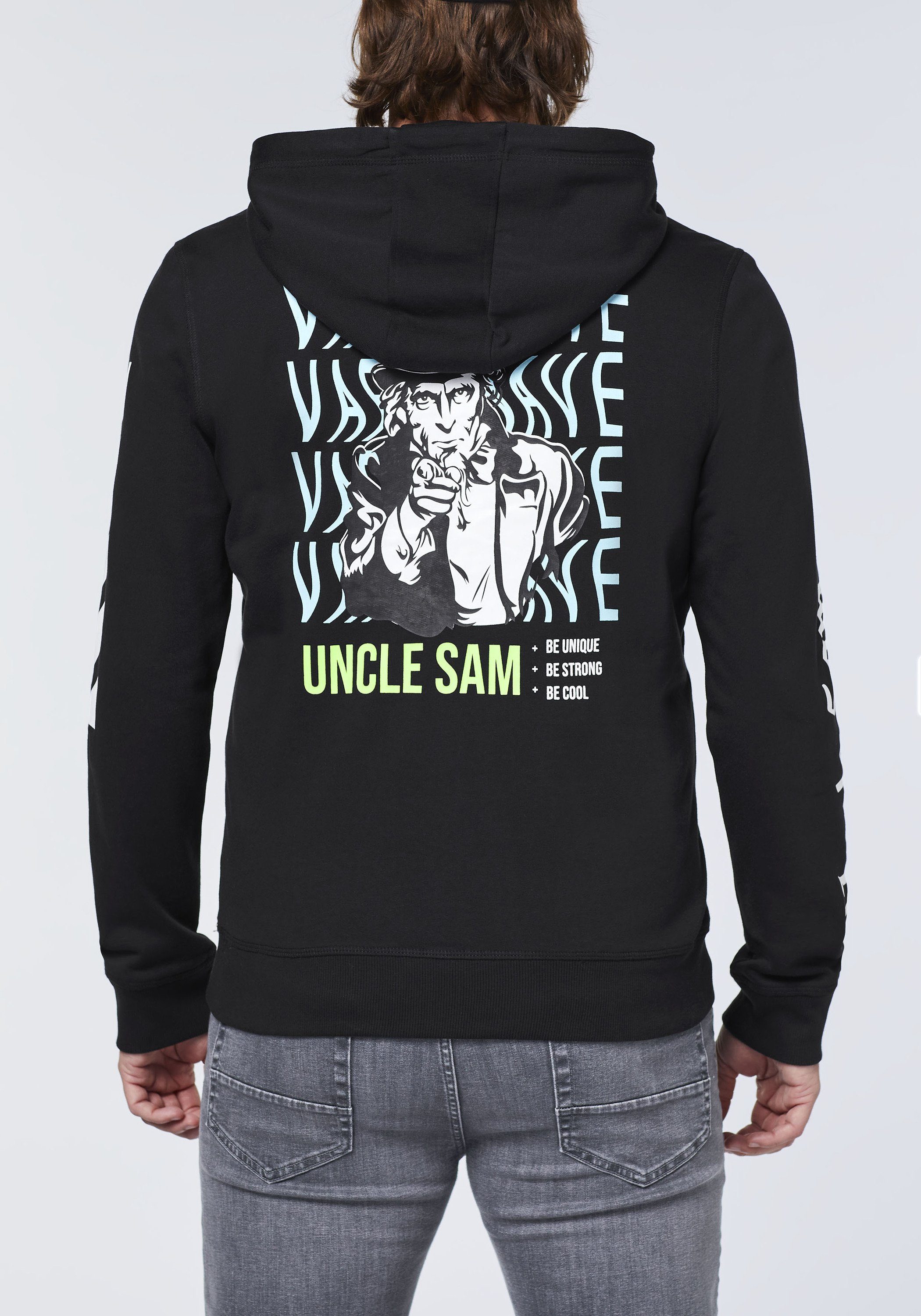 Uncle Sam Kapuzensweatshirt im Deep Black Label-Design 19-3911