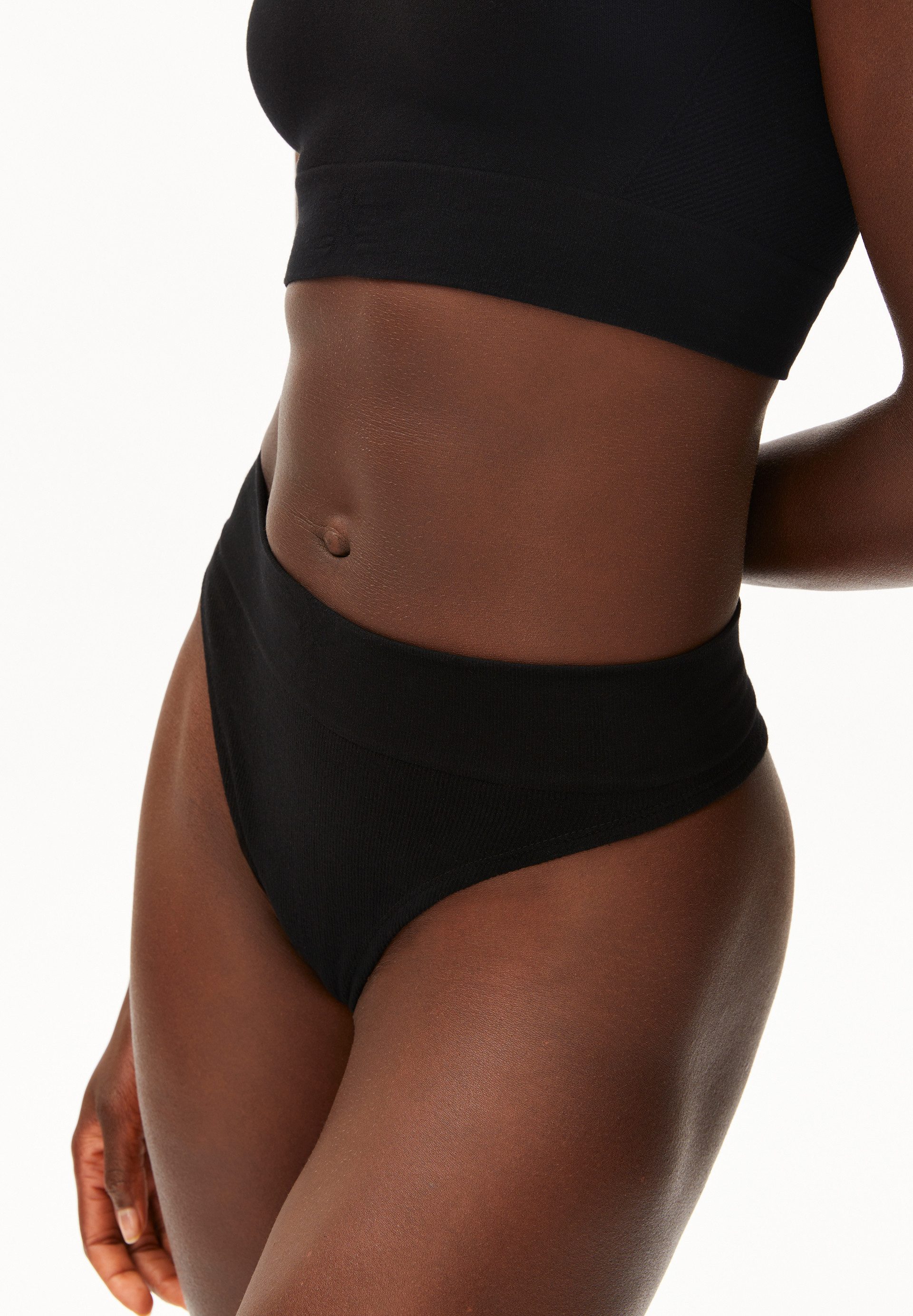 Armedangels Panty THONGAA SEAMAALA String aus TENCEL™ Lyocell Mix (1-St) Fitted
