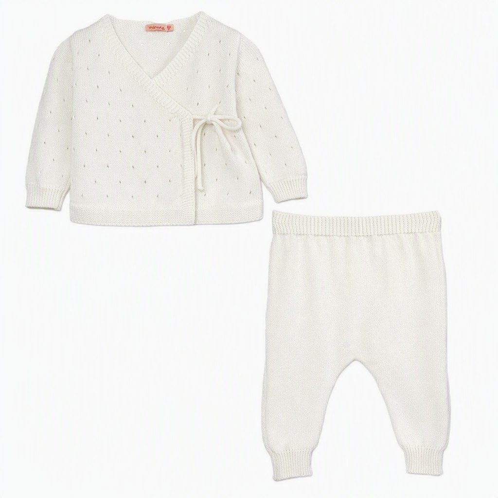 Minora Strickkleid Minora Baby Kleidungs Double-Set- Hose und Pullover