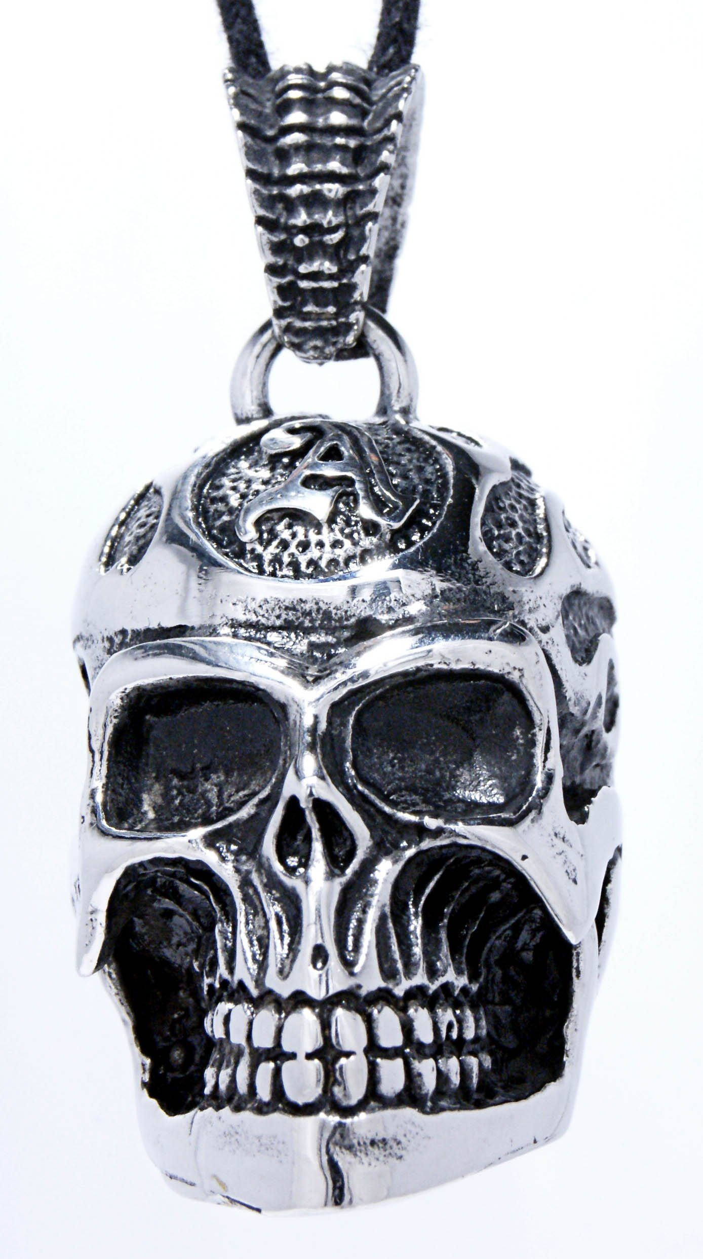 Kiss of Leather Totenkopf Skull Edelstahl Kettenanhänger großer dreidimensional Schädel Anhänger