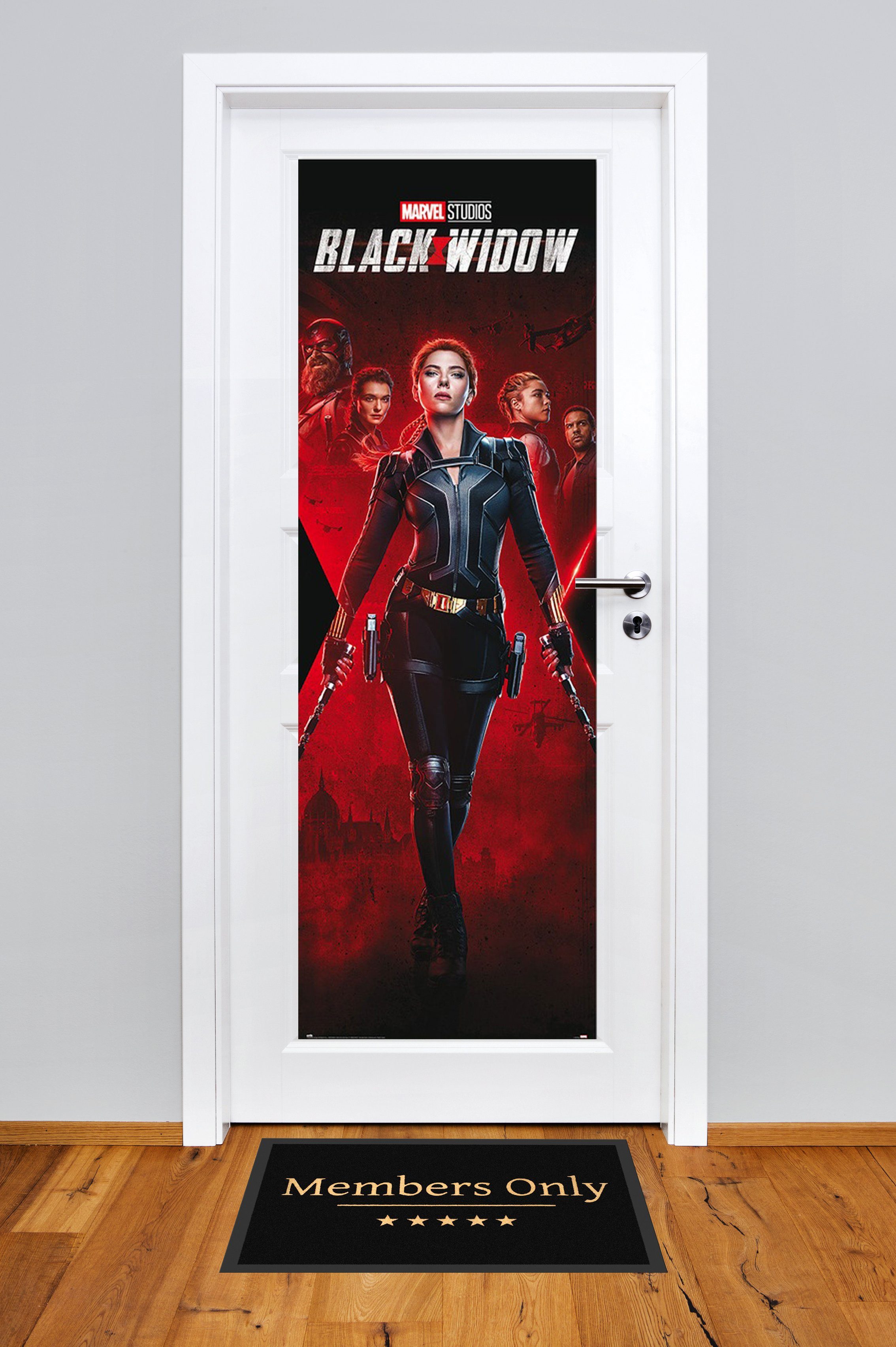 empireposter Poster Riesiges Marvel Türposter Black Widow Format 158 x 53 cm