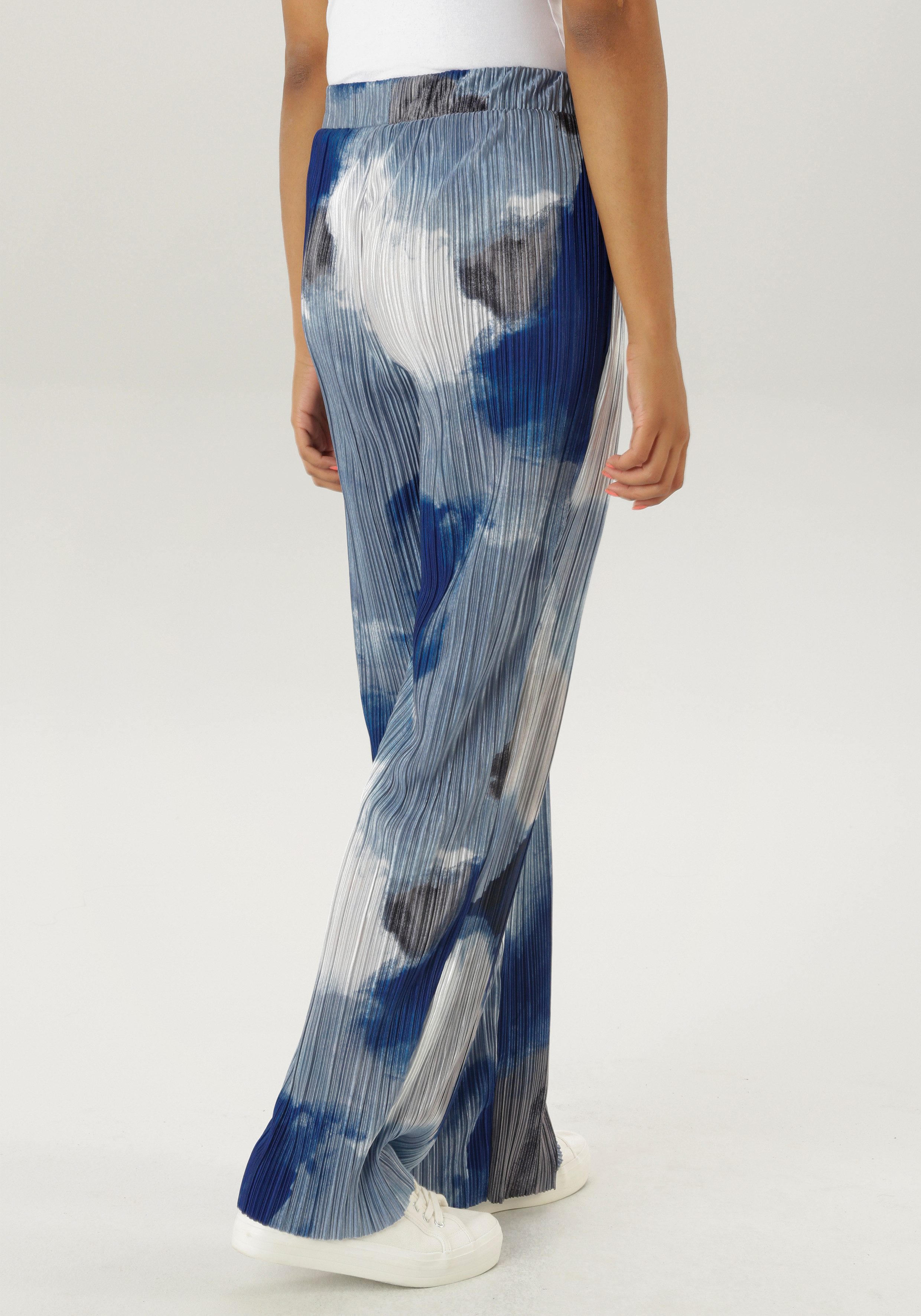 Aniston SELECTED Schlupfhose mit Plissee und elastischen Bund