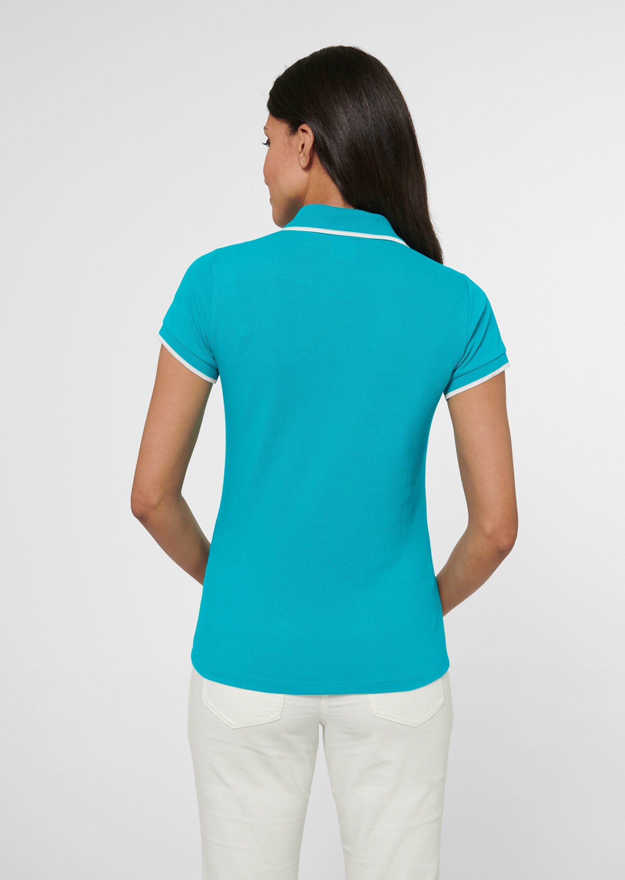 MADELEINE Kurzarmshirt Sportives Poloshirt mit Halbarm Unifarbenes Modell mit klassischem Kragen und kurzer Knopfleiste
