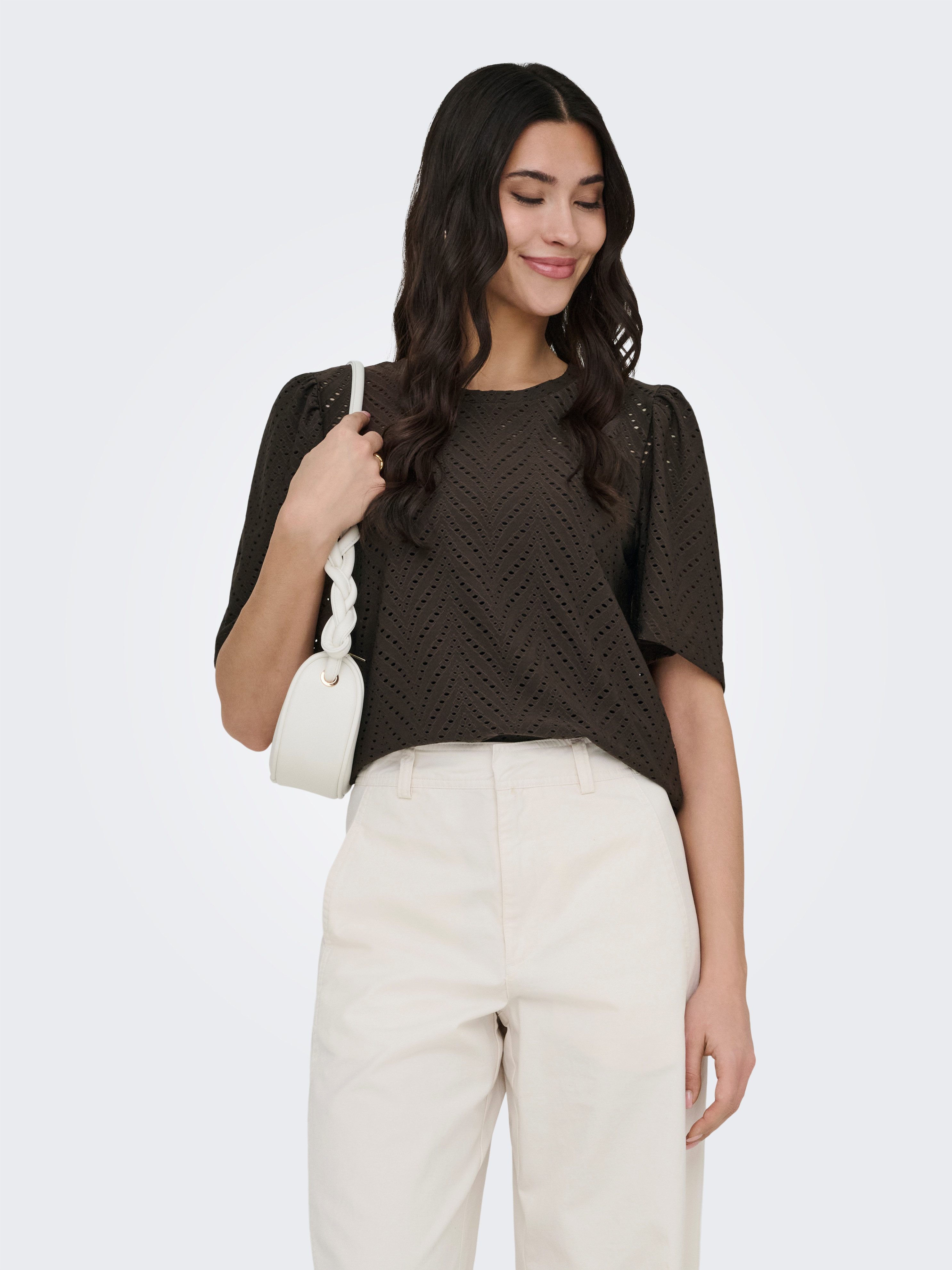 JDY Spitzenshirt JDYCARLA CATHINKA S/S TOP JRS NOOS Kunstfaser, regular fit