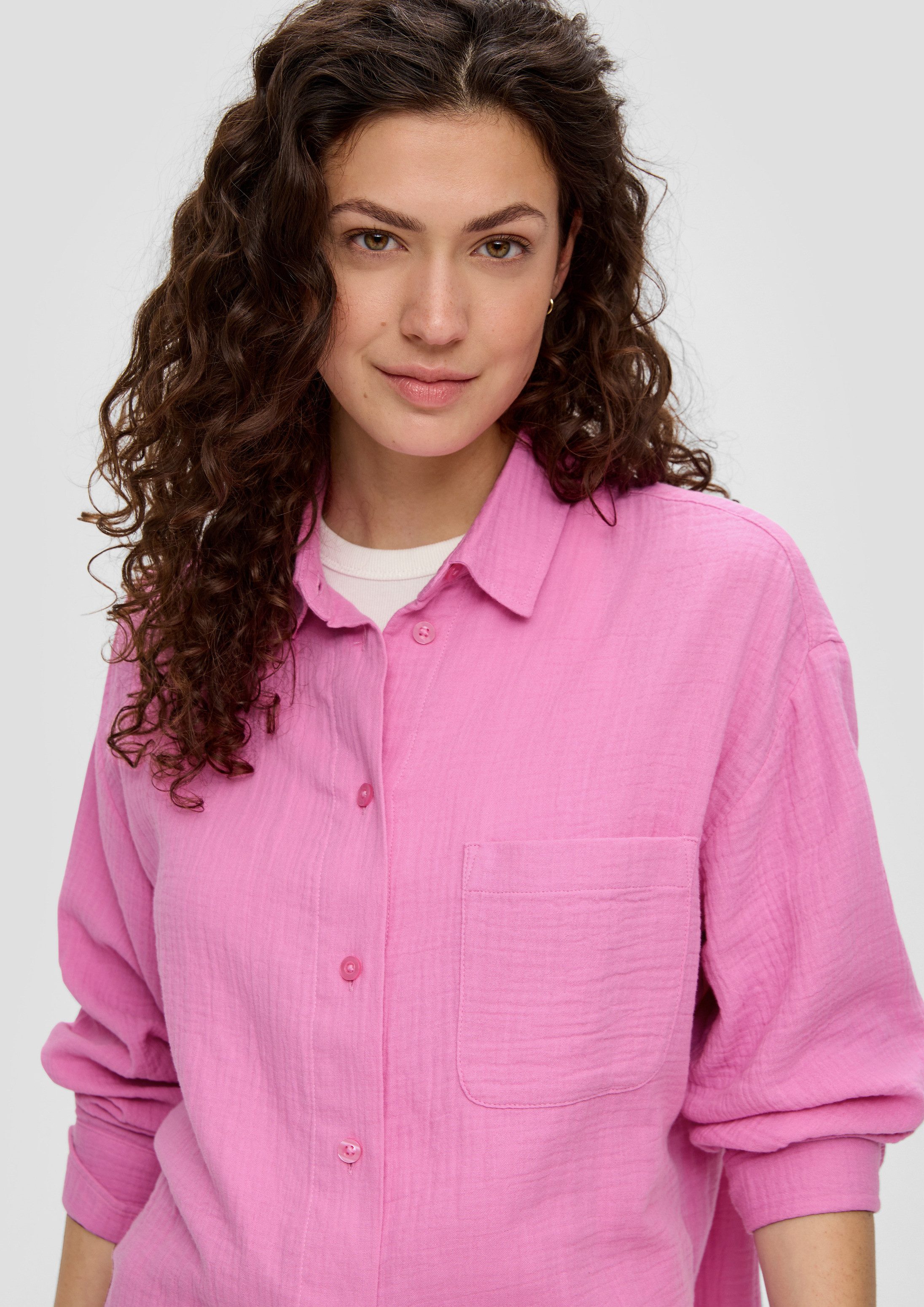 s.Oliver Langarmbluse Bluse Relaxed-Fit-Hemdbluse mit Musterstruktur