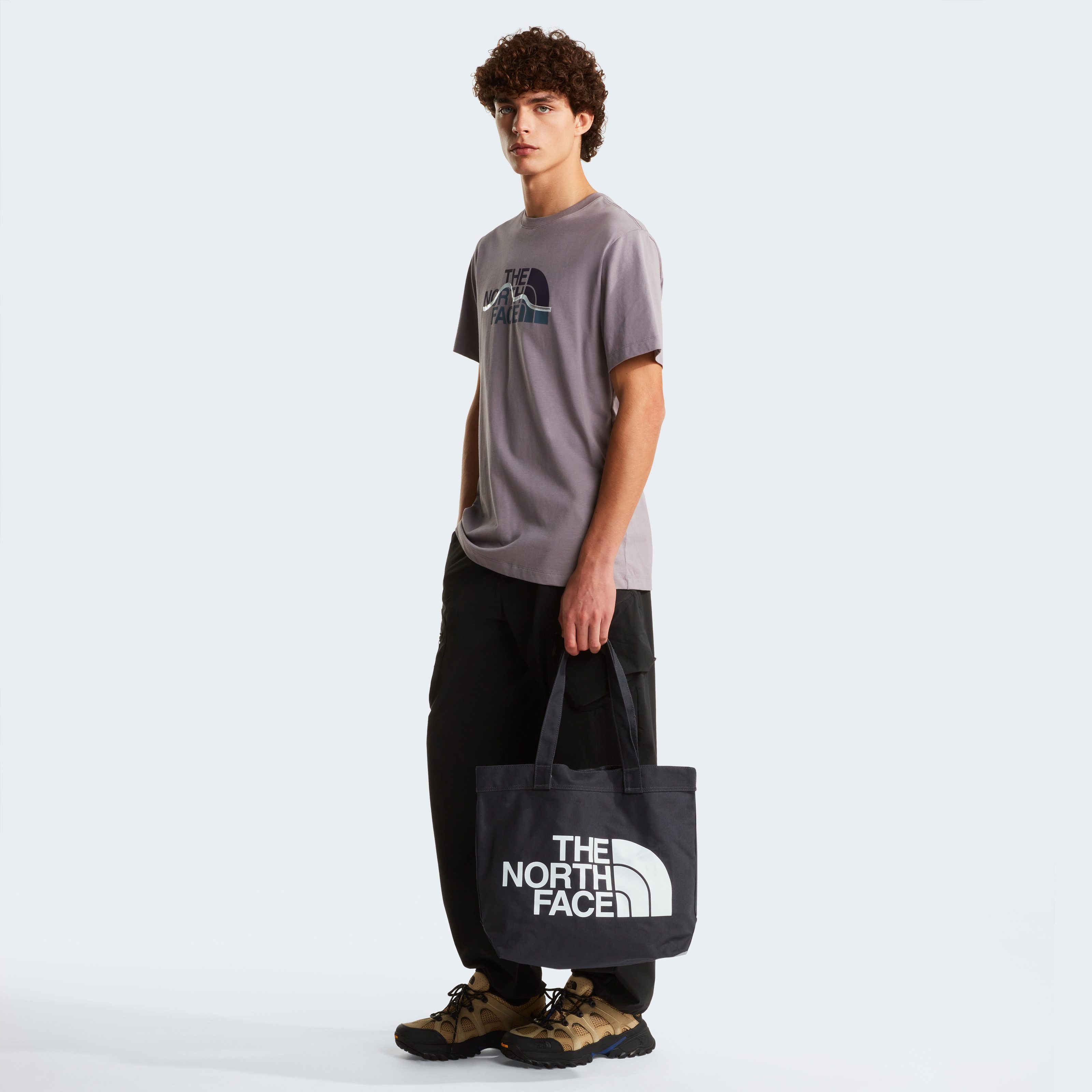The North Face T-Shirt M MOUNTAIN LINE REGULAR SHORT SLEEVE TEE normale Passform, Kurzarm, für sportliche Aktivitäten und Outdoor – Bild 4 von 5