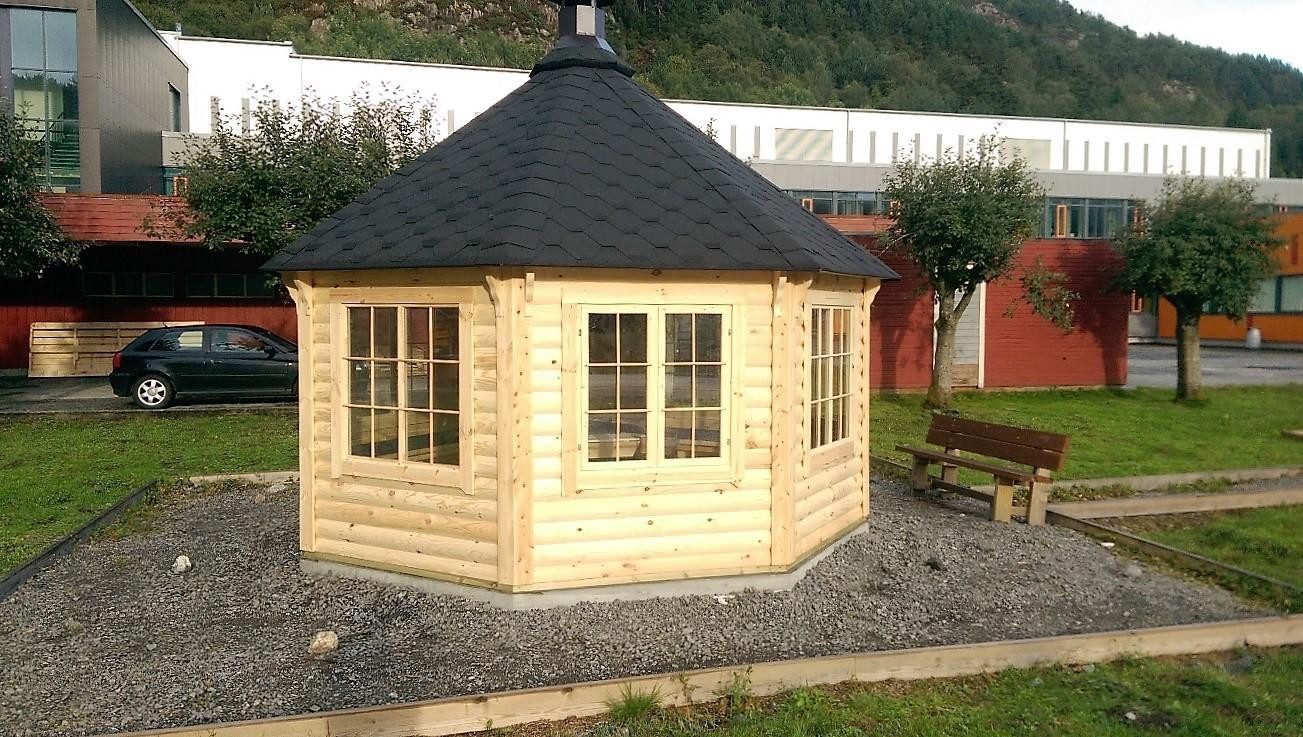 Xlmoebel Grillkota Finnische Grillhütte aus hochwertigem Material für gesellige Abende, (Grillhaus P14001), Hergestellt in Europa