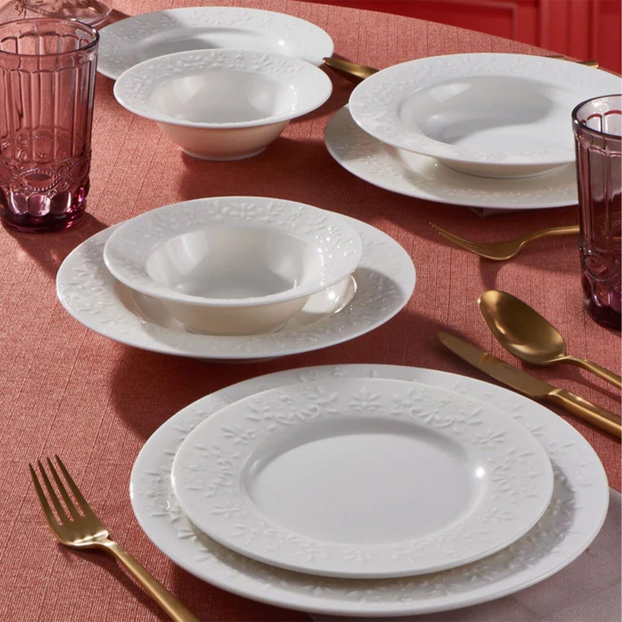 GÜRAL Porselen Tafelservice DILRUBA (18-tlg), 6 Personen, Porzellan, Cremefarben, Reliefmuster, elegant und robust