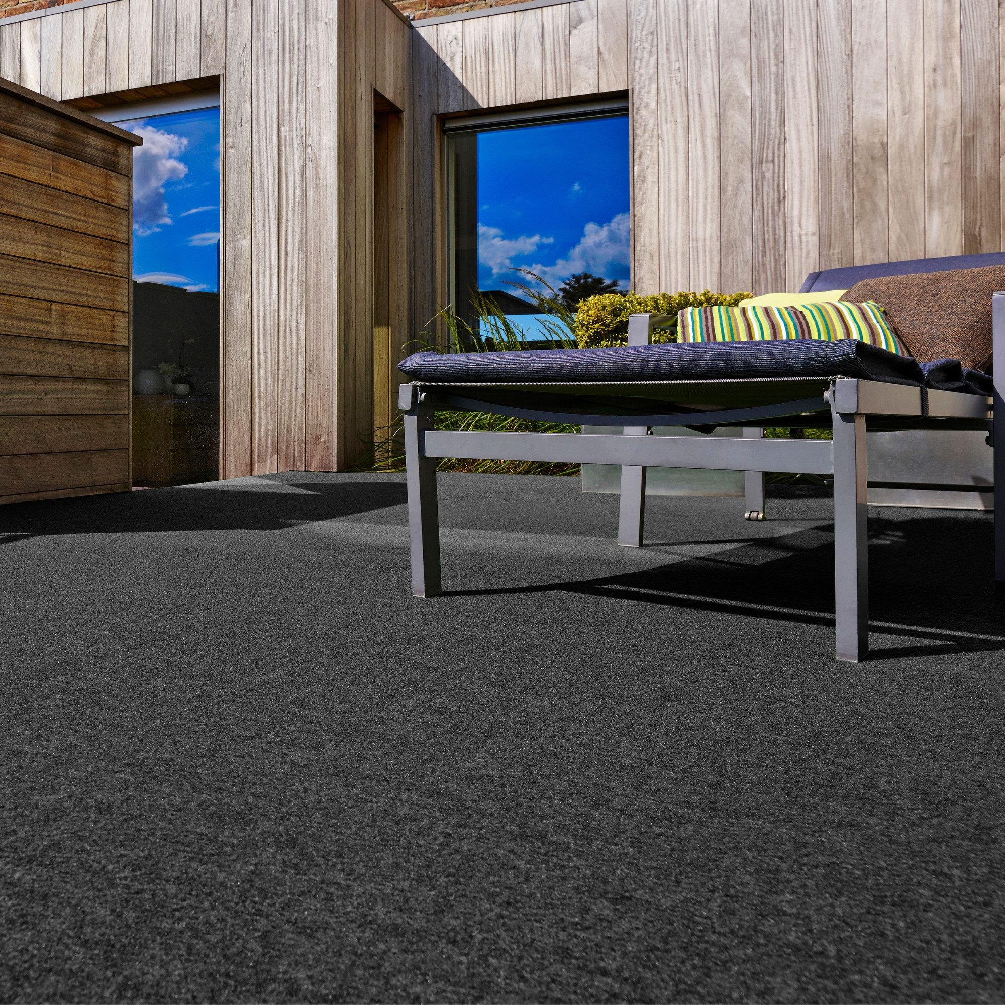 Andiamo Kunstrasen Field, Gesamthöhe 4 mm, Made in Belgium, rechteckig, für Balkon & Terrasse, mit Drainage-Noppen, Nadelfilz-Optik