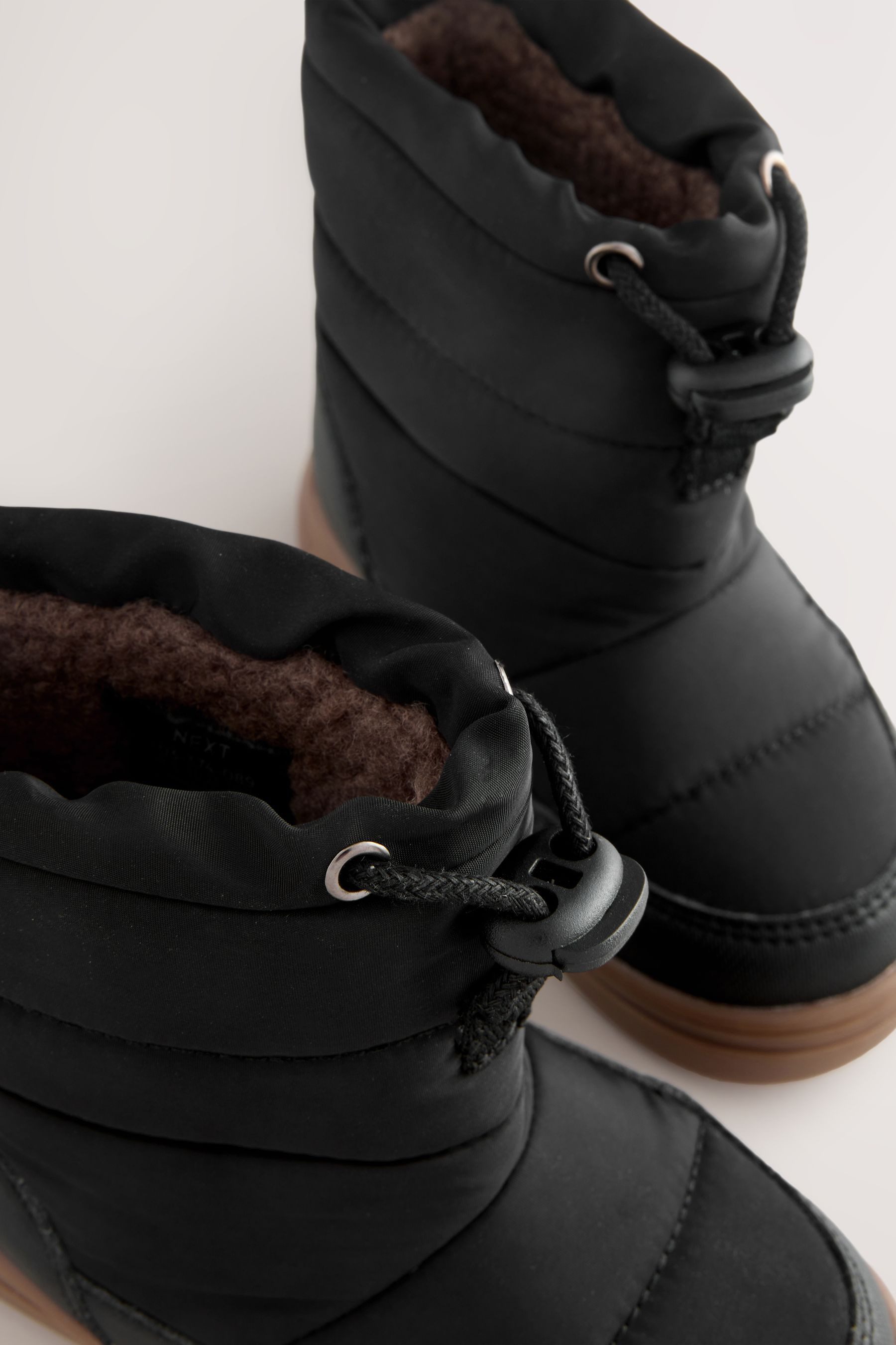 Next Thermal Thinsulate™ Wasserabweisende Steppstiefel Stiefel (1-tlg)