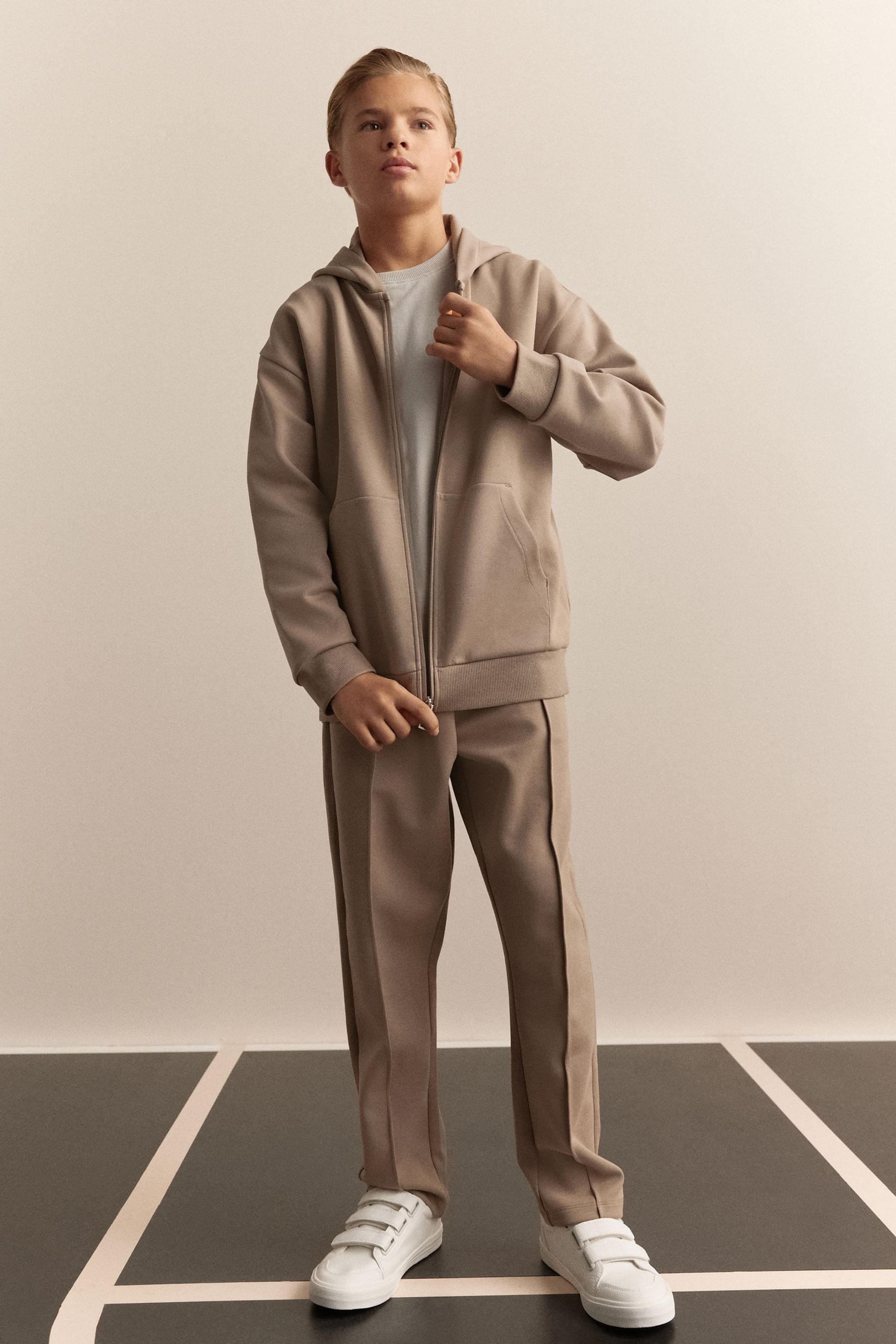 Next Jogginganzug Smarte Kapuzenjacke und Jogginghose im Set (2-tlg)