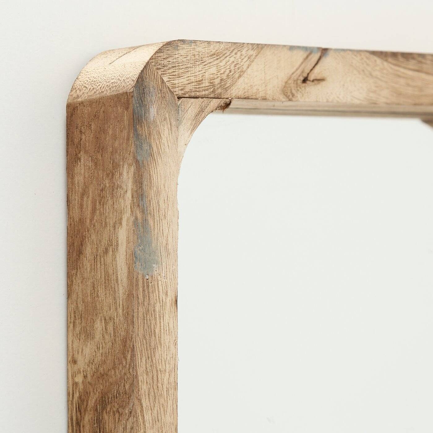 BOLTZE GRUPPE GmbH Wandspiegel Wandspiegel aus Holz, quadratisch MAMBO, 3er-Set