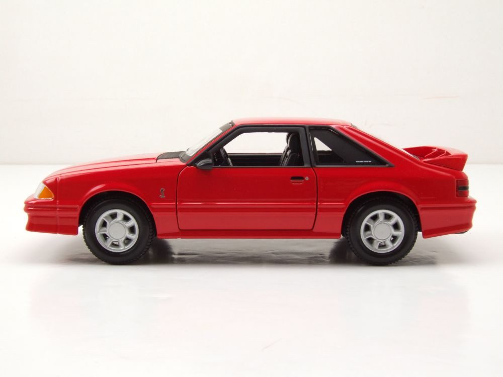 Maisto® Modellauto Ford Mustang SVT Cobra 1993 rot, Maßstab 1:24