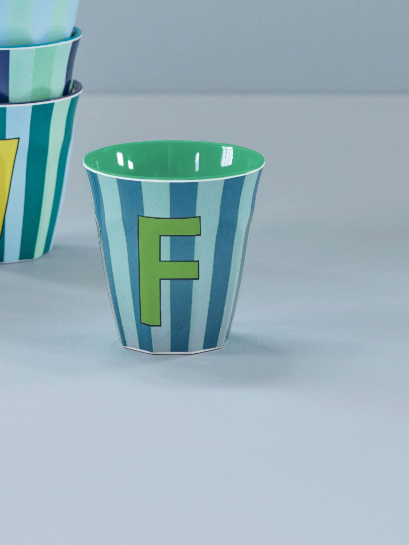 rice Becher Melamin Becher mit Buchstaben - Jungen, 1-tlg., Melamin, Buchstaben Becher