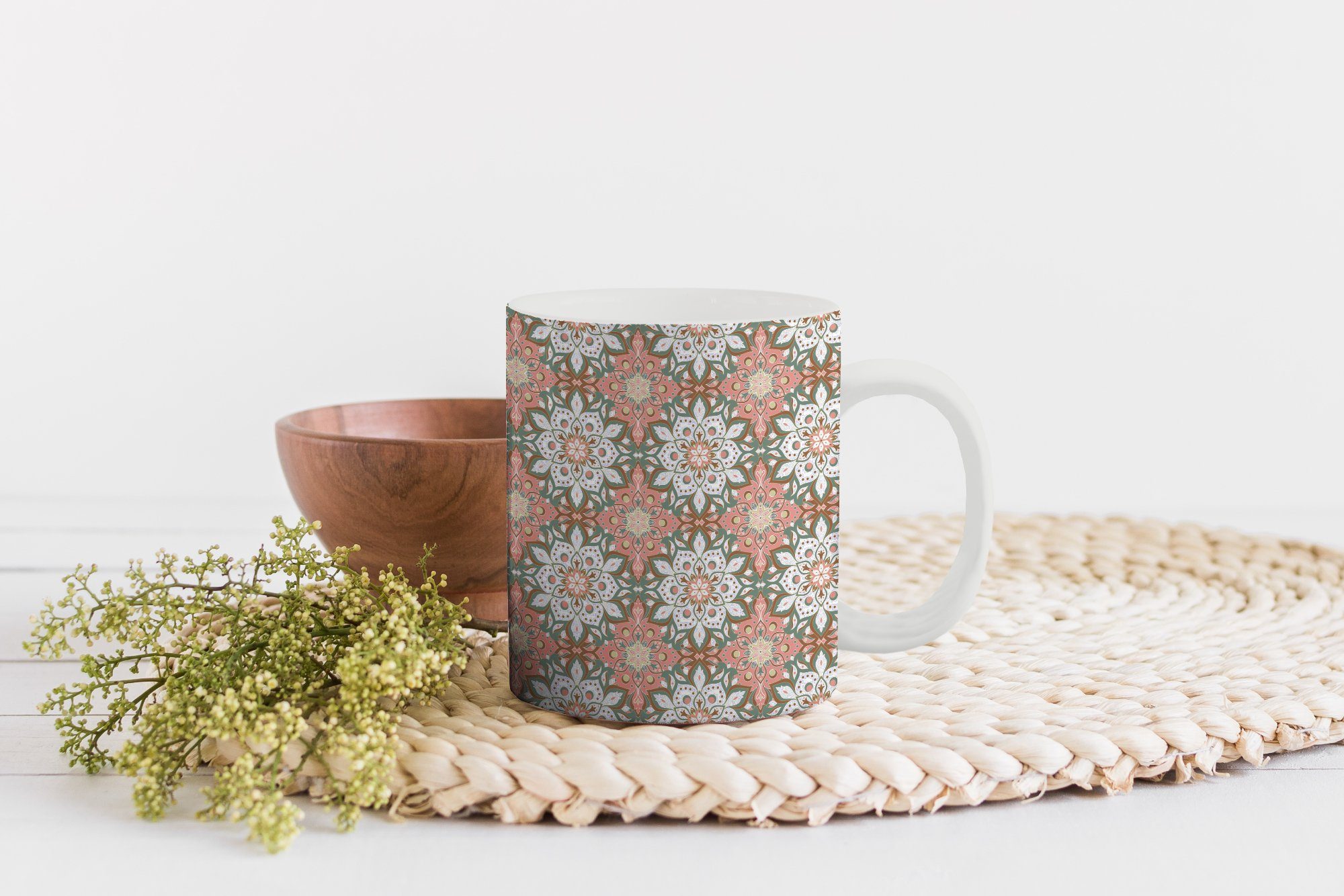 Geschenk Blumen Mandala Becher, Kaffeetassen, - Teetasse, Muster, Teetasse, MuchoWow Tasse Vintage - Keramik, -