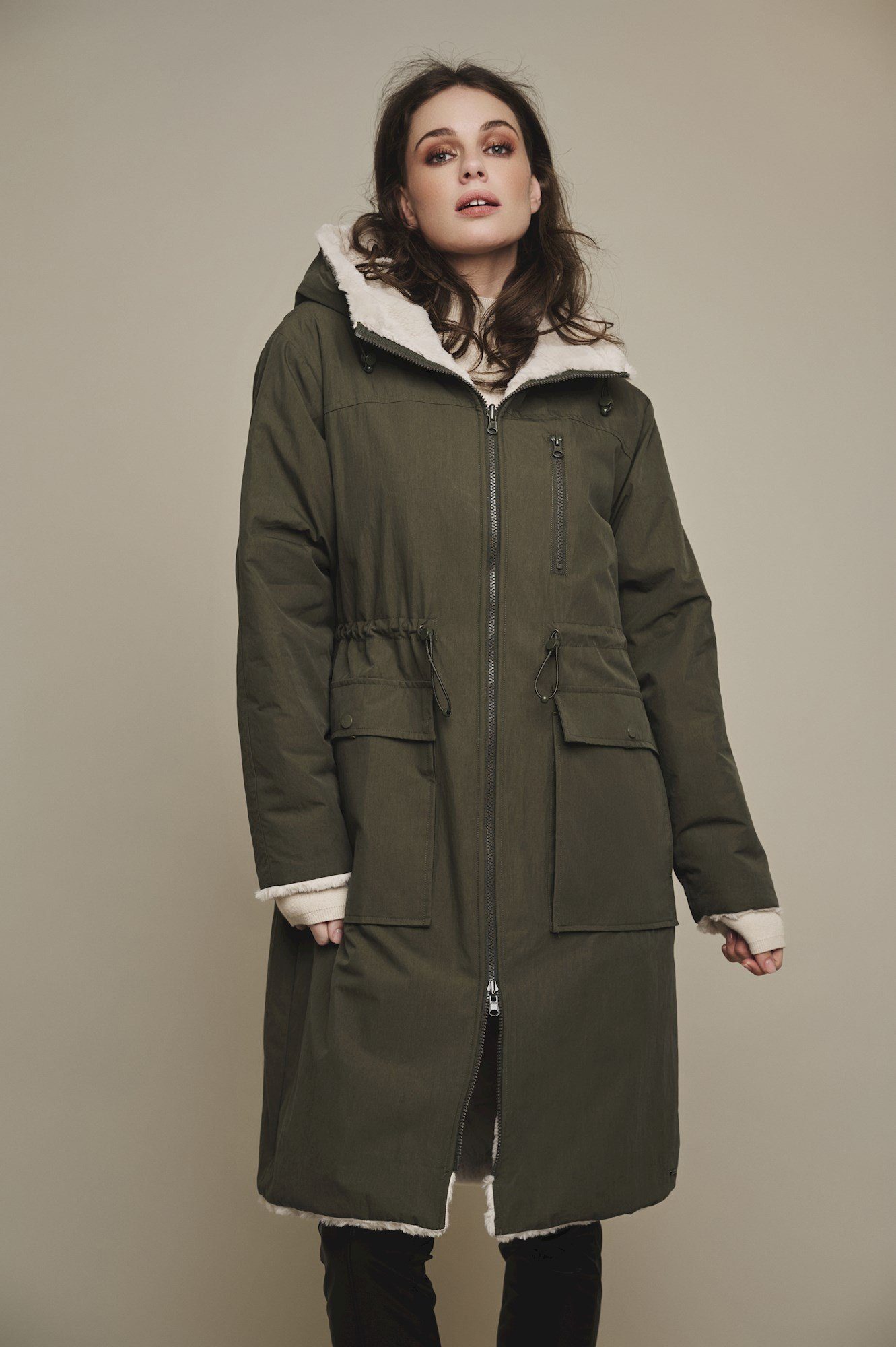 Rino & Pelle Langmantel Reversible long hooded coat with faux fur lining dark olive and stone
