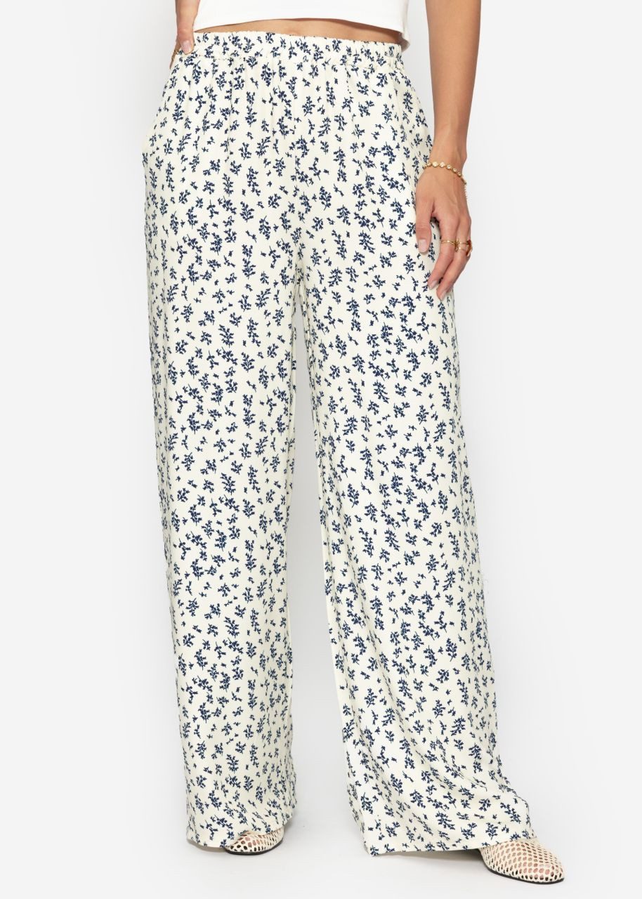 SASSYCLASSY Stoffhose Hose mit weitem Bein und floralem Print Damen Weite S günstig online kaufen