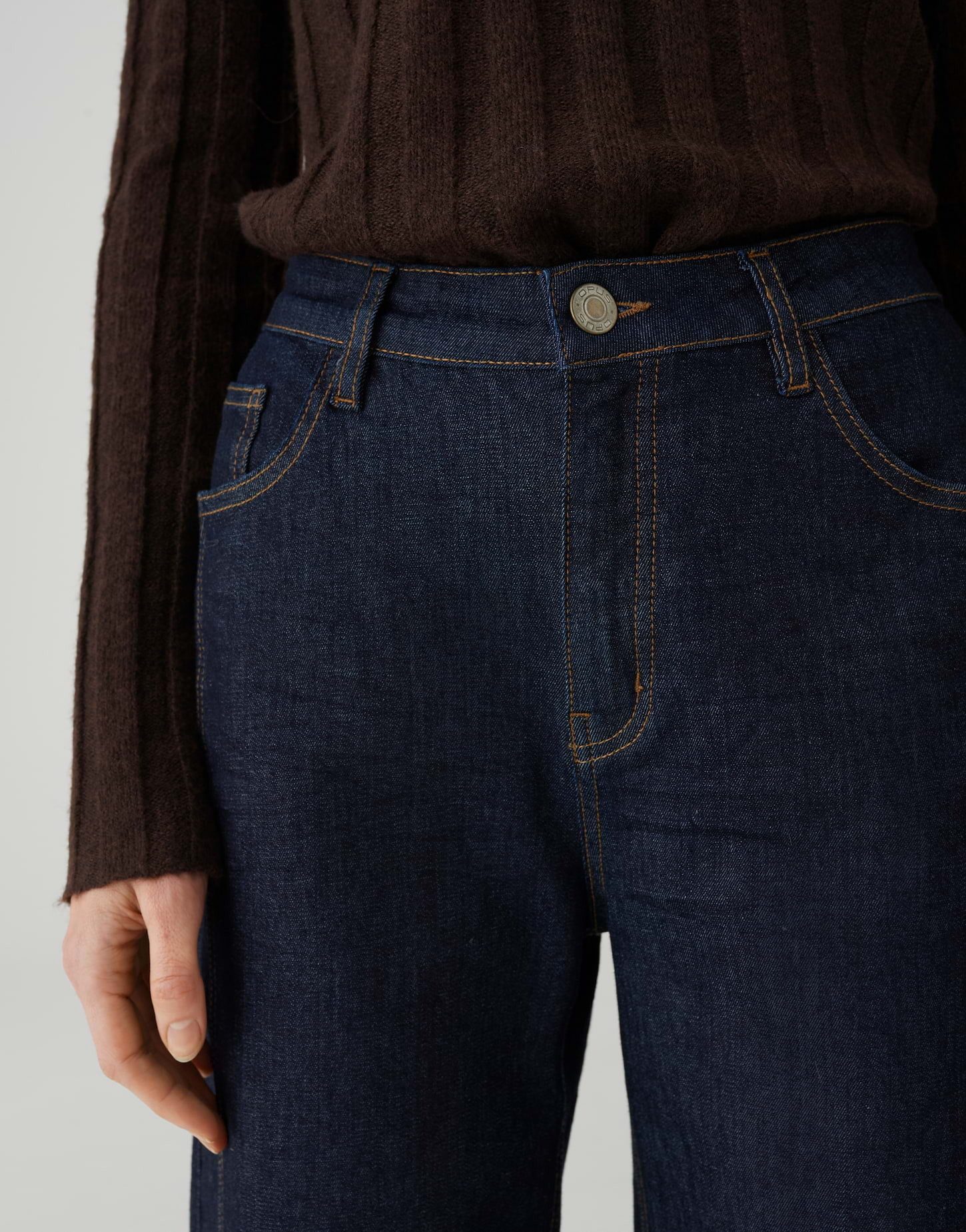 OPUS Weite Jeans MIVA aus BCI Cotton Mix Mid Rise Weiter gerader Beinverlauf, 5-Pocket-Design, verdeckter Zip-Fly