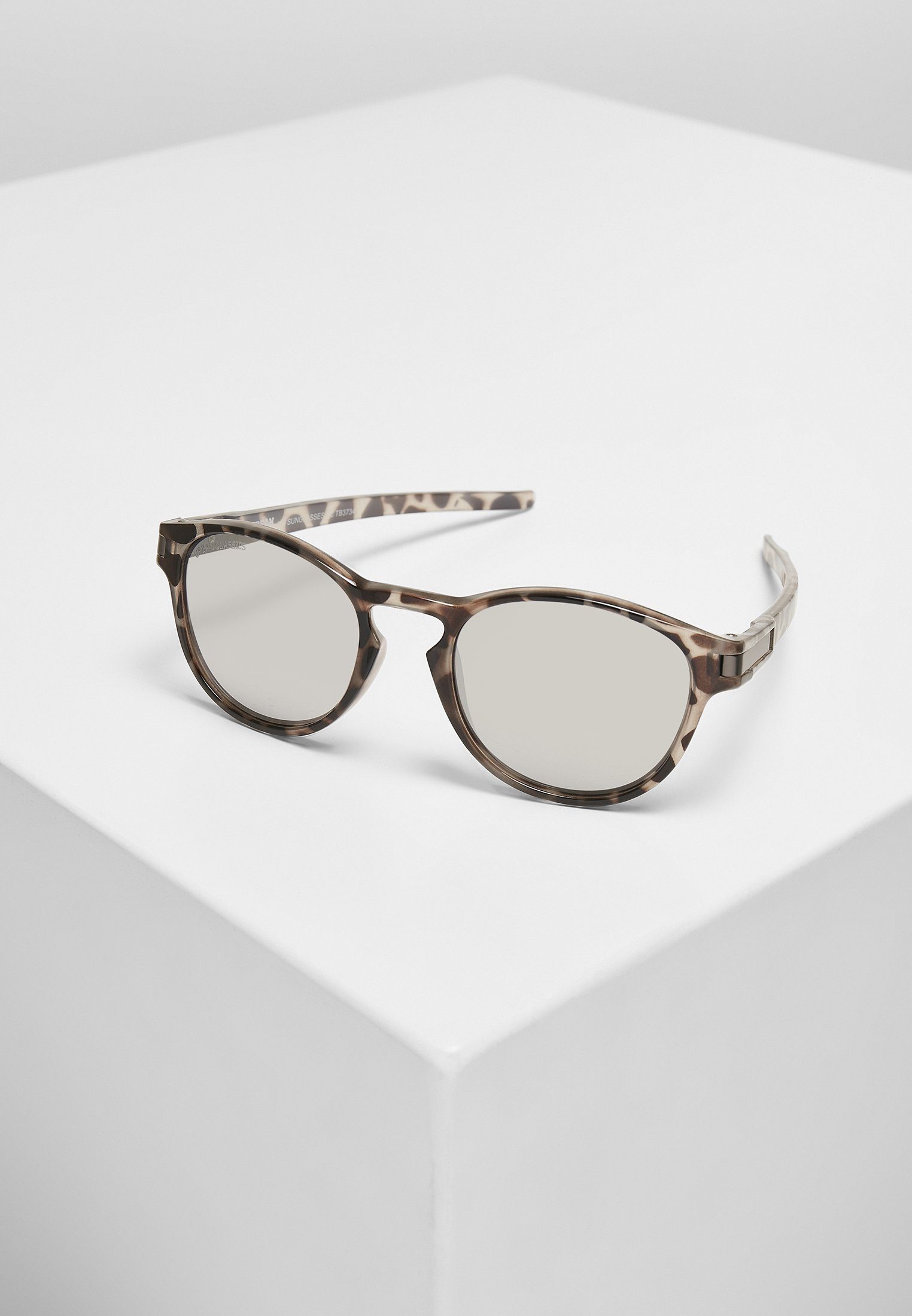 106 URBAN CLASSICS grey UC leo/silver Accessoires Sonnenbrille Sunglasses