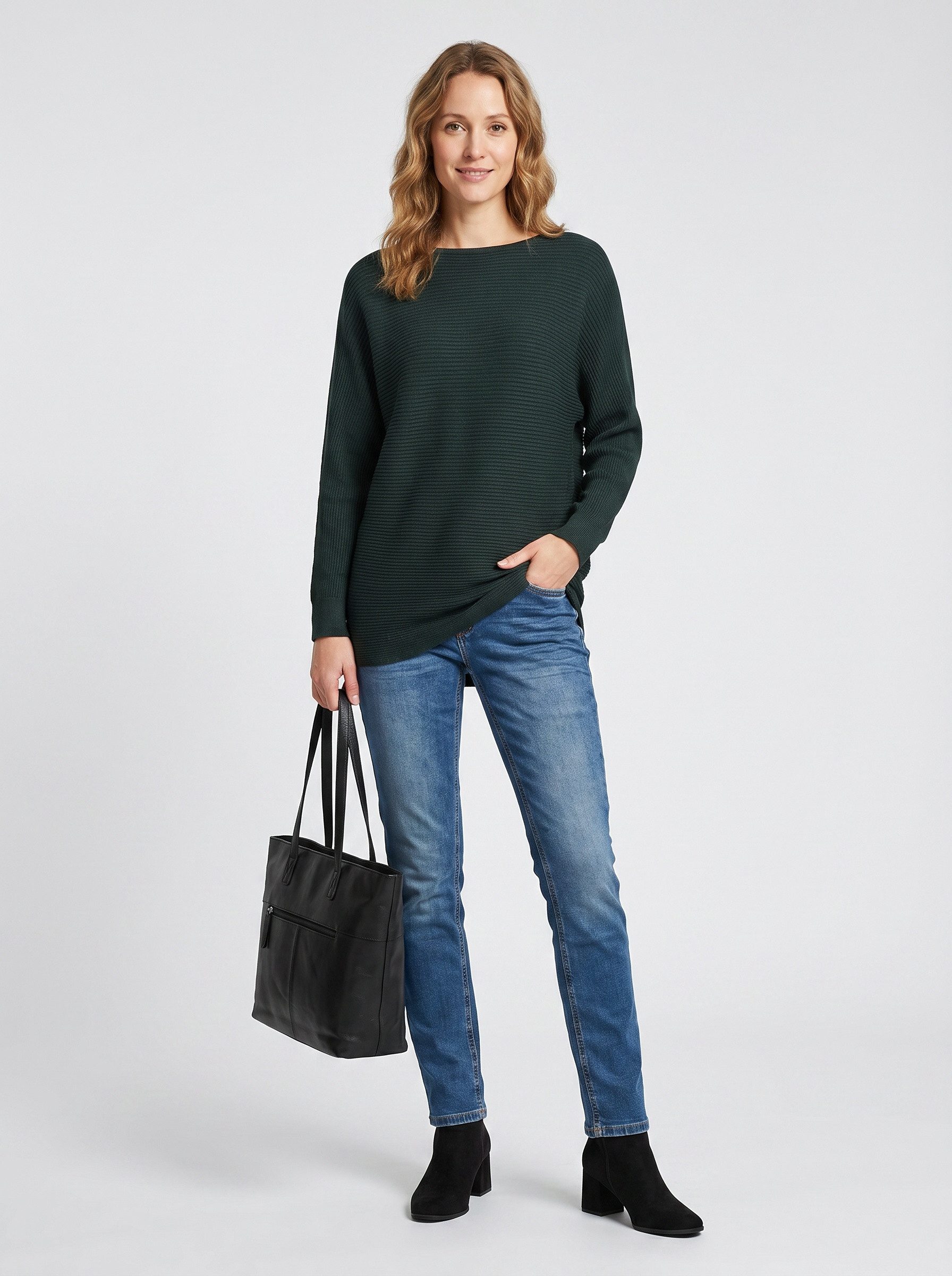 Zum Outfit 8