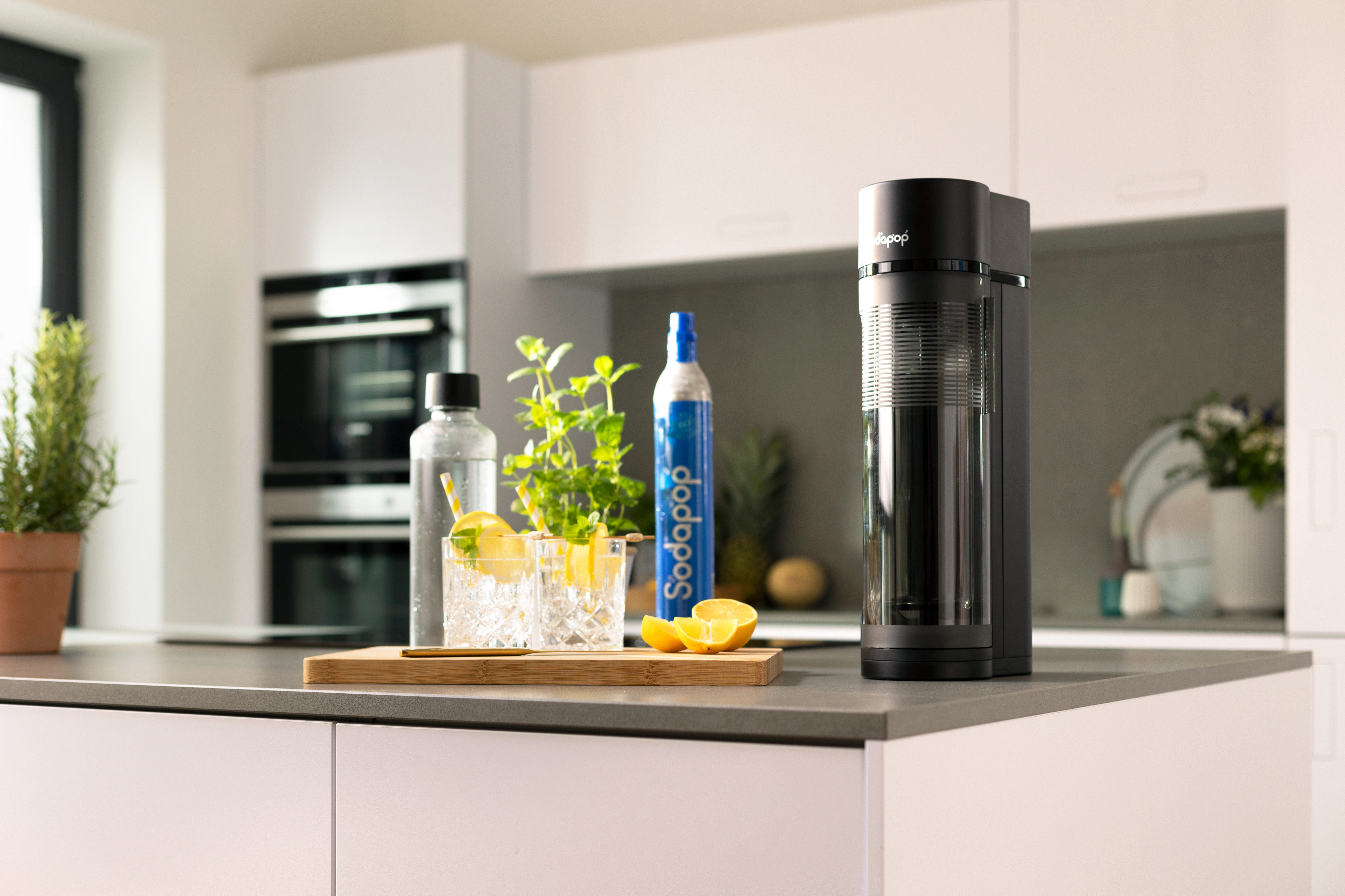 Sodapop Wassersprudler Logan matt schwarz inkl. 3 Flaschen OHNE CO² Zylinder – Bild 5 von 5