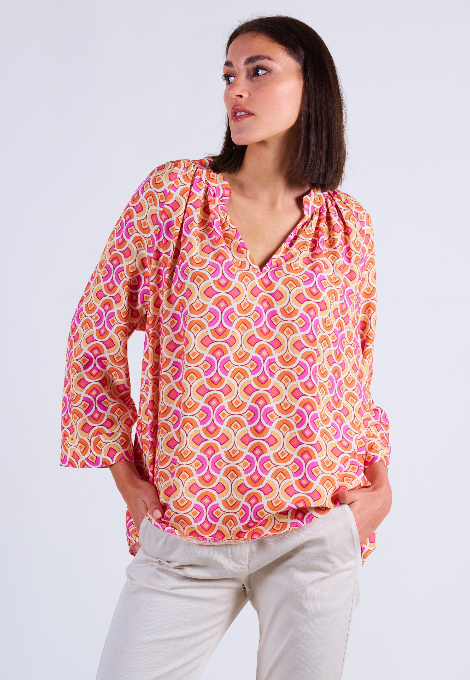 Andijamo-Fashion Druckbluse RETRO BLOOM Weich, atmungsaktiv günstig online kaufen