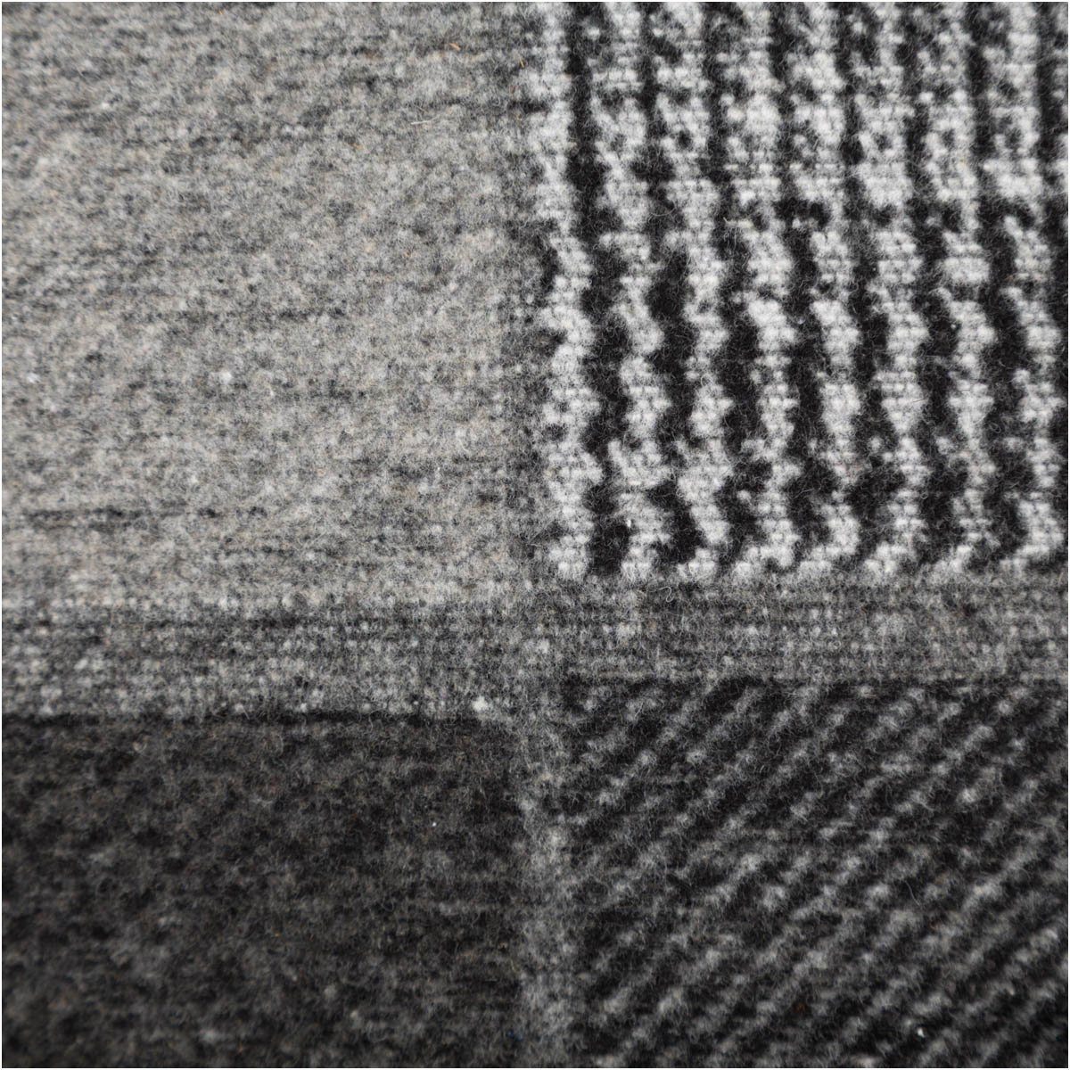 SCHÖNER LEBEN. Stoff Mantelstoff Meterware Jacquard gebürstet Patchwork Karos grau 145cm, pflegeleicht