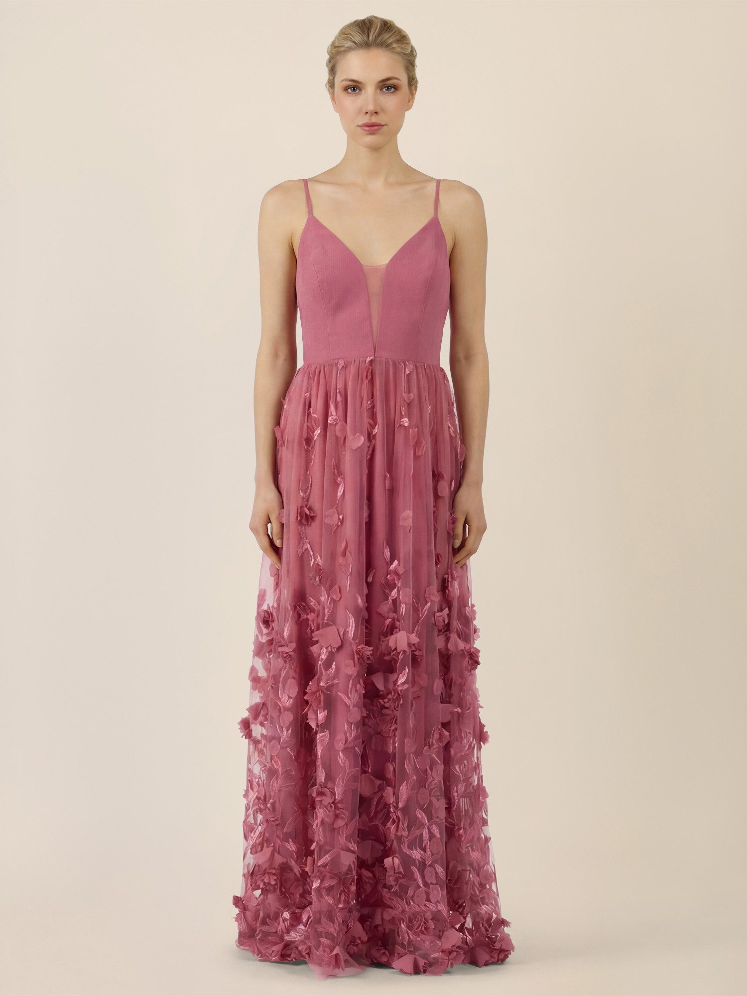 Apart Abendkleid mit 3D-Blüten und Tüllrock
