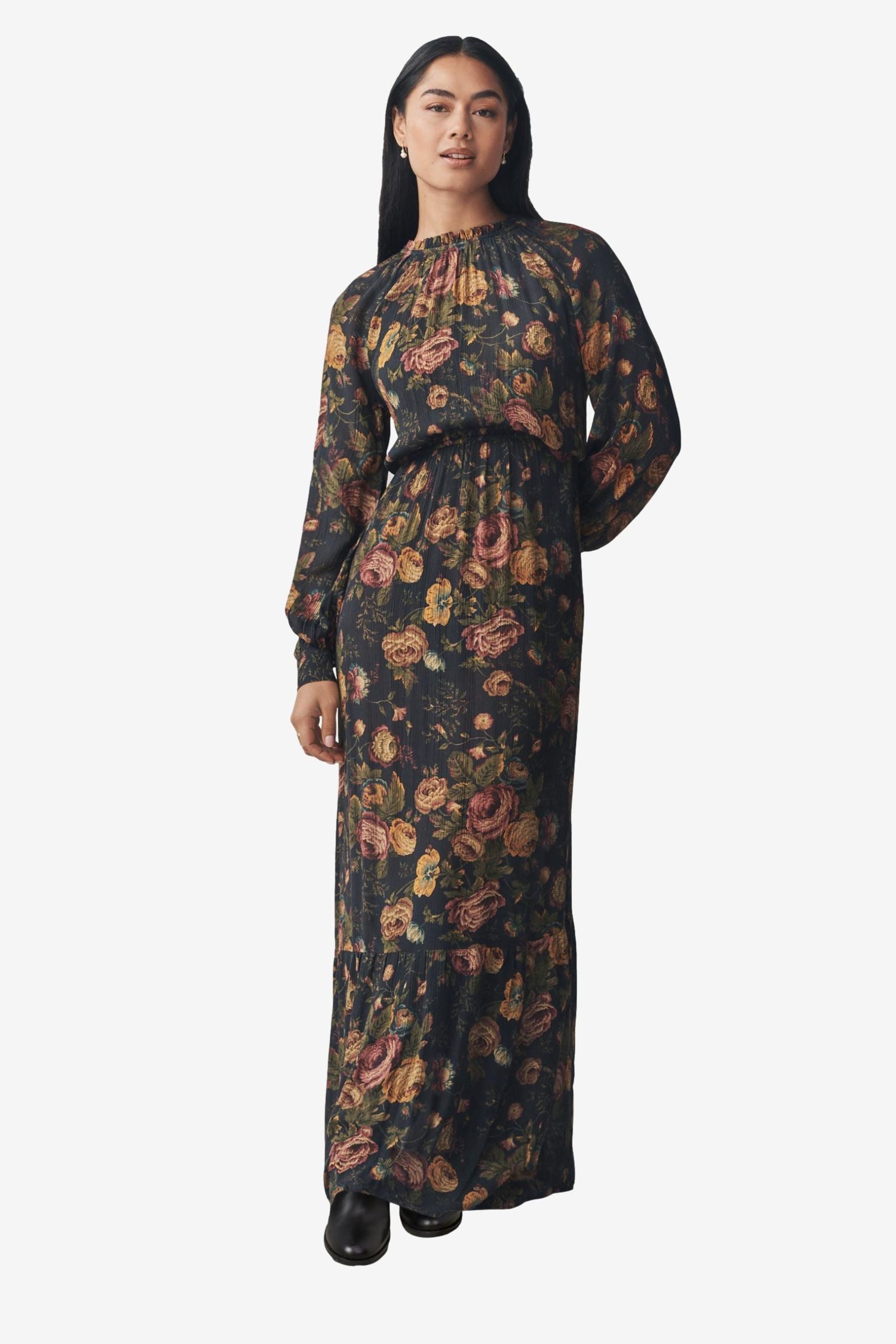 LAURA ASHLEY Maxikleid Laura Ashley festliches Maxikleid aus Viskose (1-tlg)