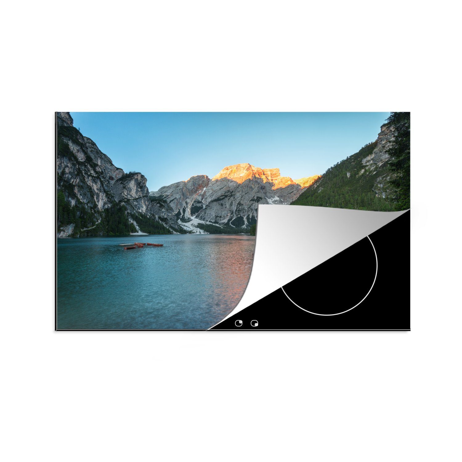 MuchoWow Herdblende-/Abdeckplatte Sonnenaufgang am italienischen Pragser Wildsee, Vinyl, (1 tlg), 81x52 cm, Induktionskochfeld Schutz für die küche, Ceranfeldabdeckung