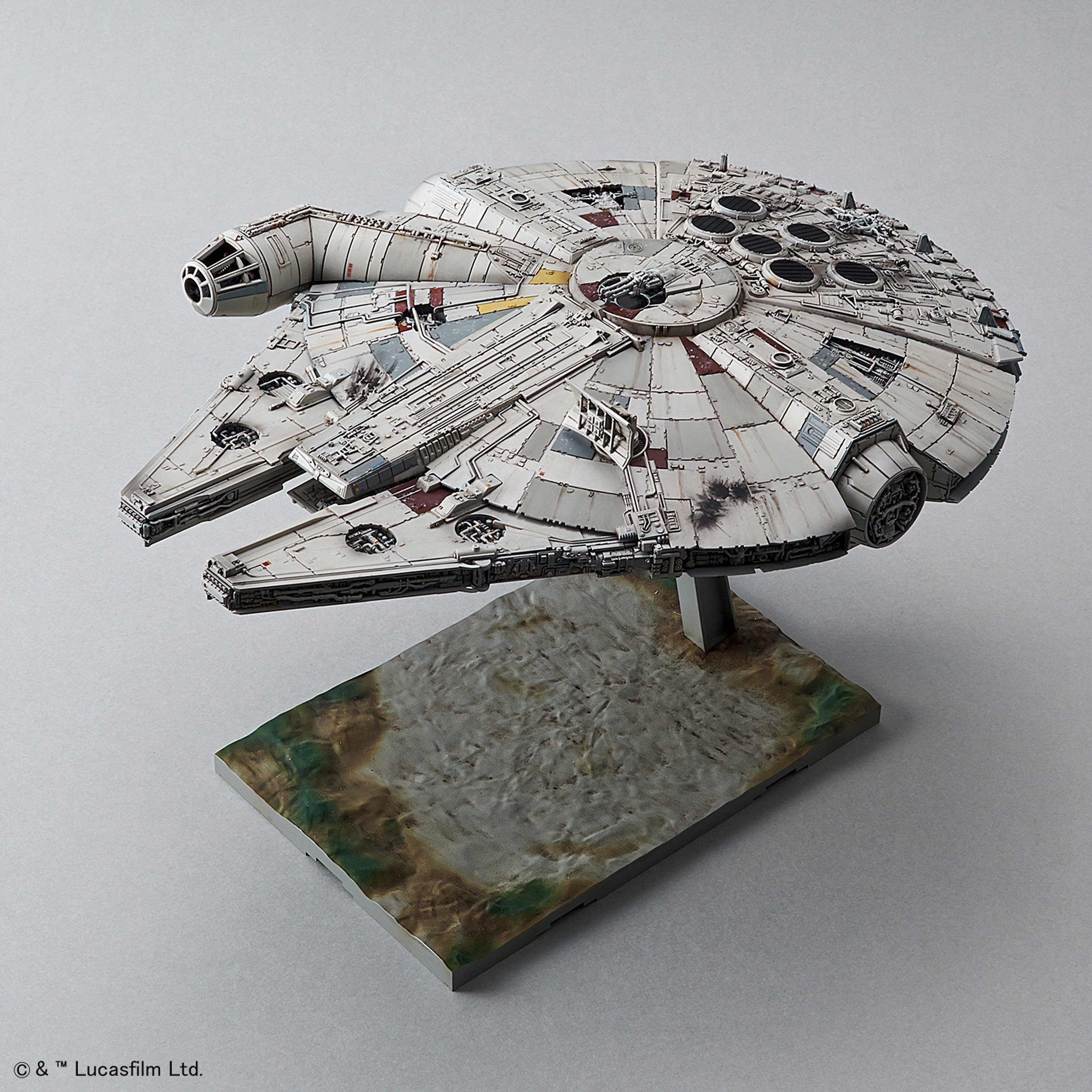 Bandai Modellbausatz Star Wars - Millennium Falcon, Maßstab 1:144