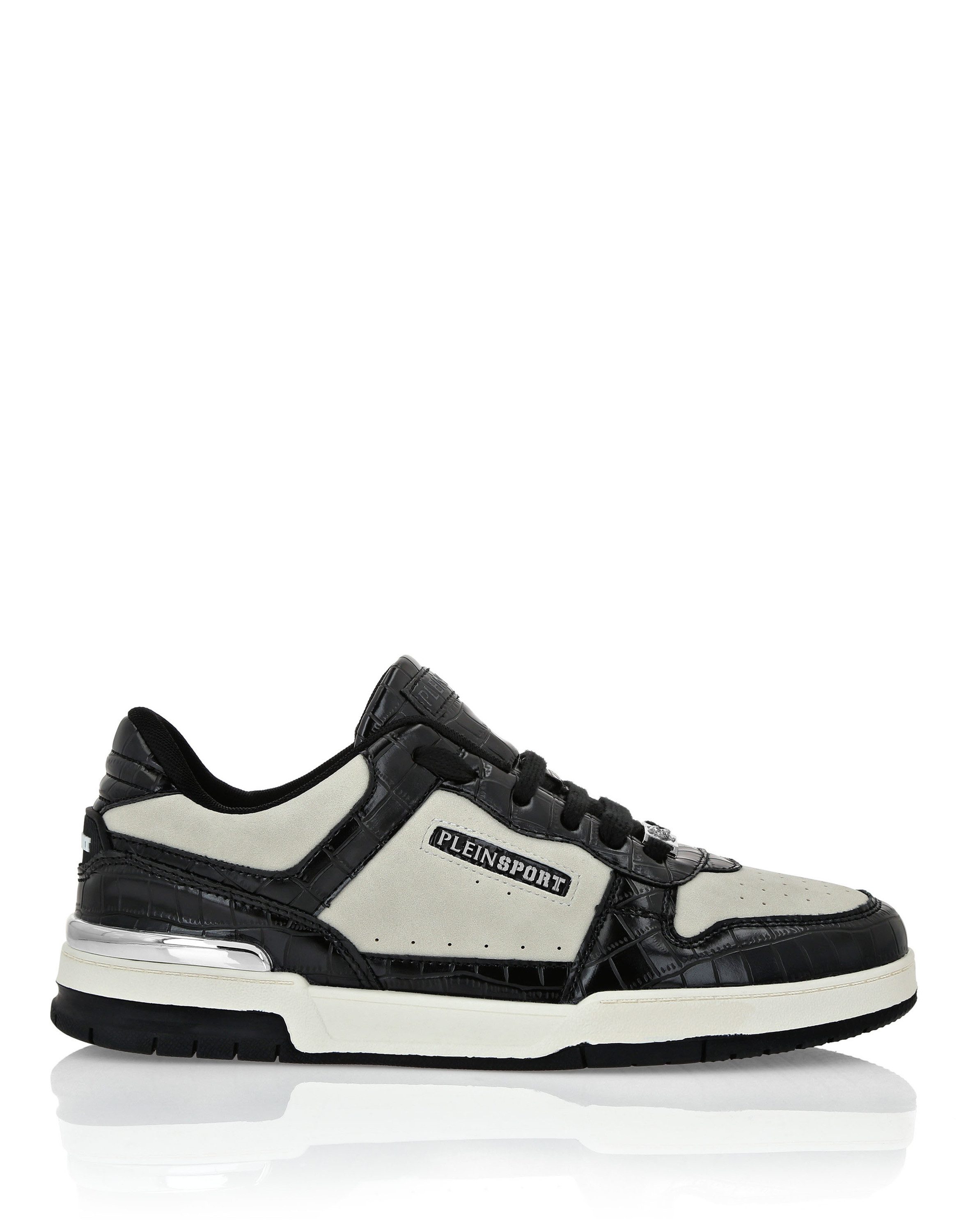 0102 / white/black