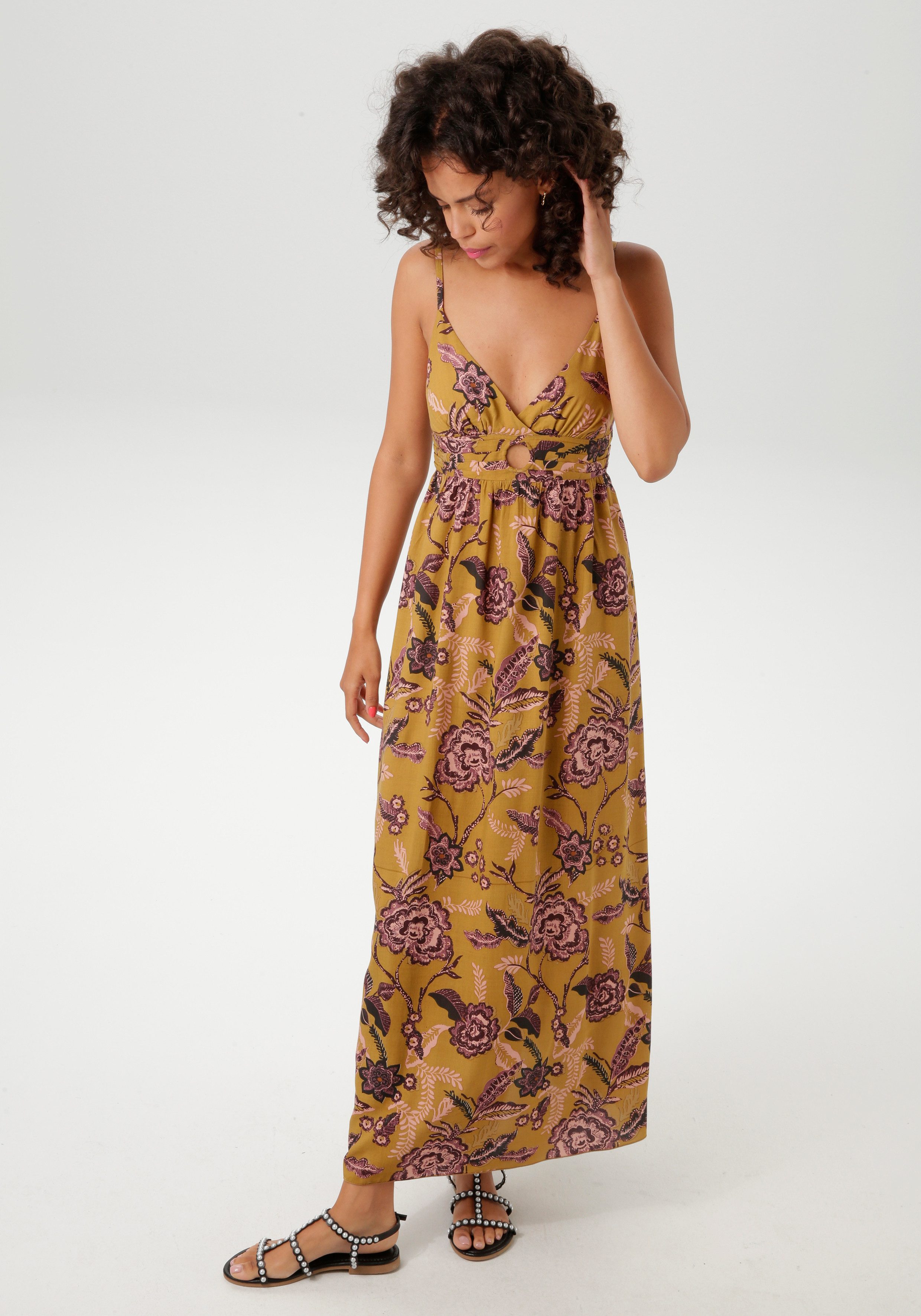 Aniston CASUAL Sommerkleid mit farbharmonischen, großflächigen günstig online kaufen