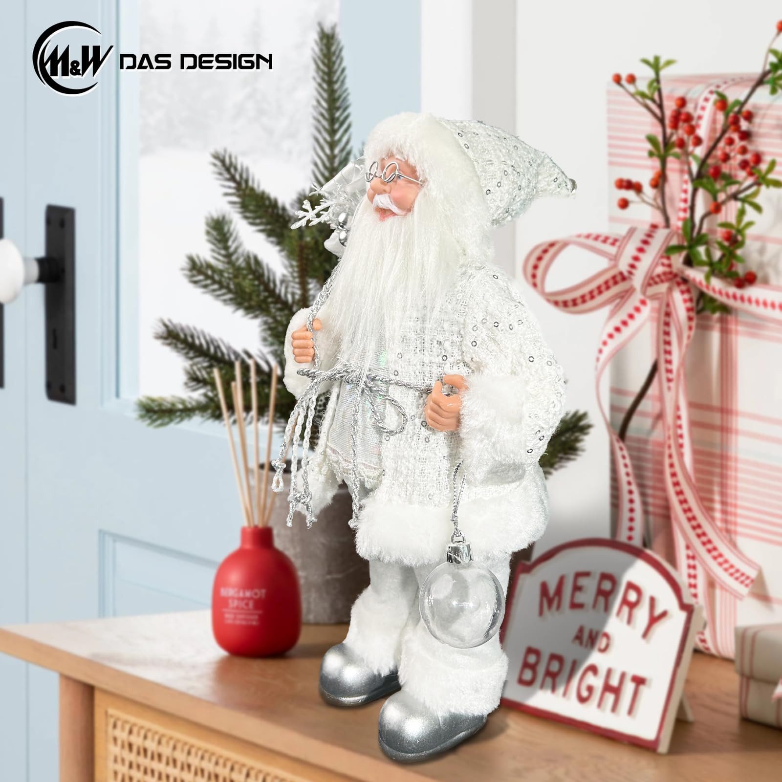 M&W DAS DESIGN Weihnachtsmann Weihnachtsmann-Figur mit Geschenksack stehende Tischdeko 32 x 18 x 8cm