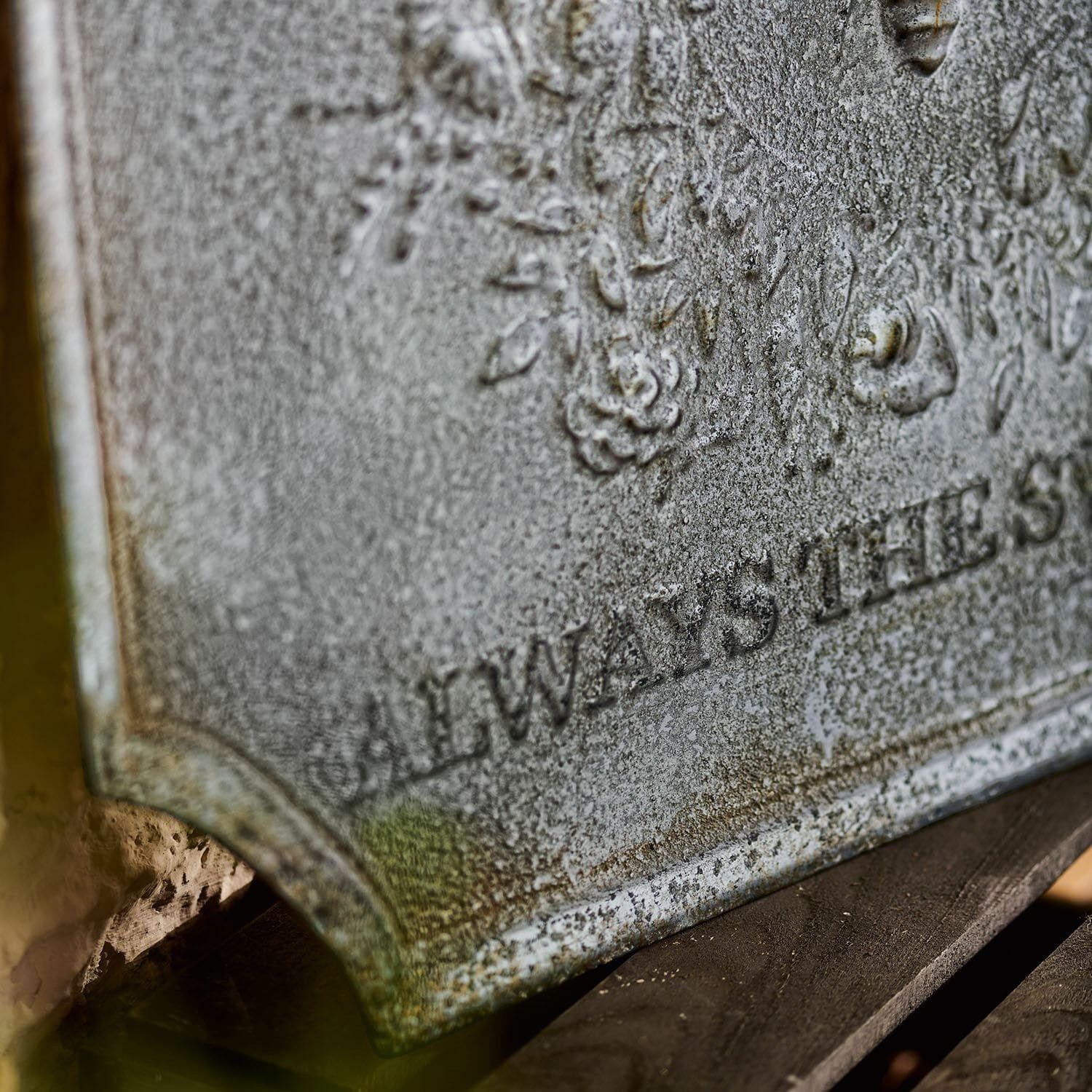 Mirabeau Wanddekoobjekt Deko-Schild Humble antikgrau